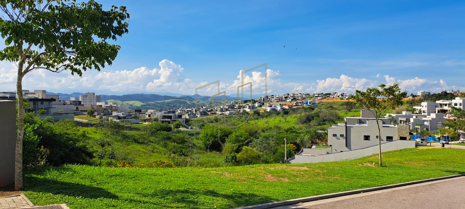 Terreno com com vista no condom&iacute;nio Alphaville I - S&atilde;o Jos&eacute; dos Campos/SP  São José dos Campos - 