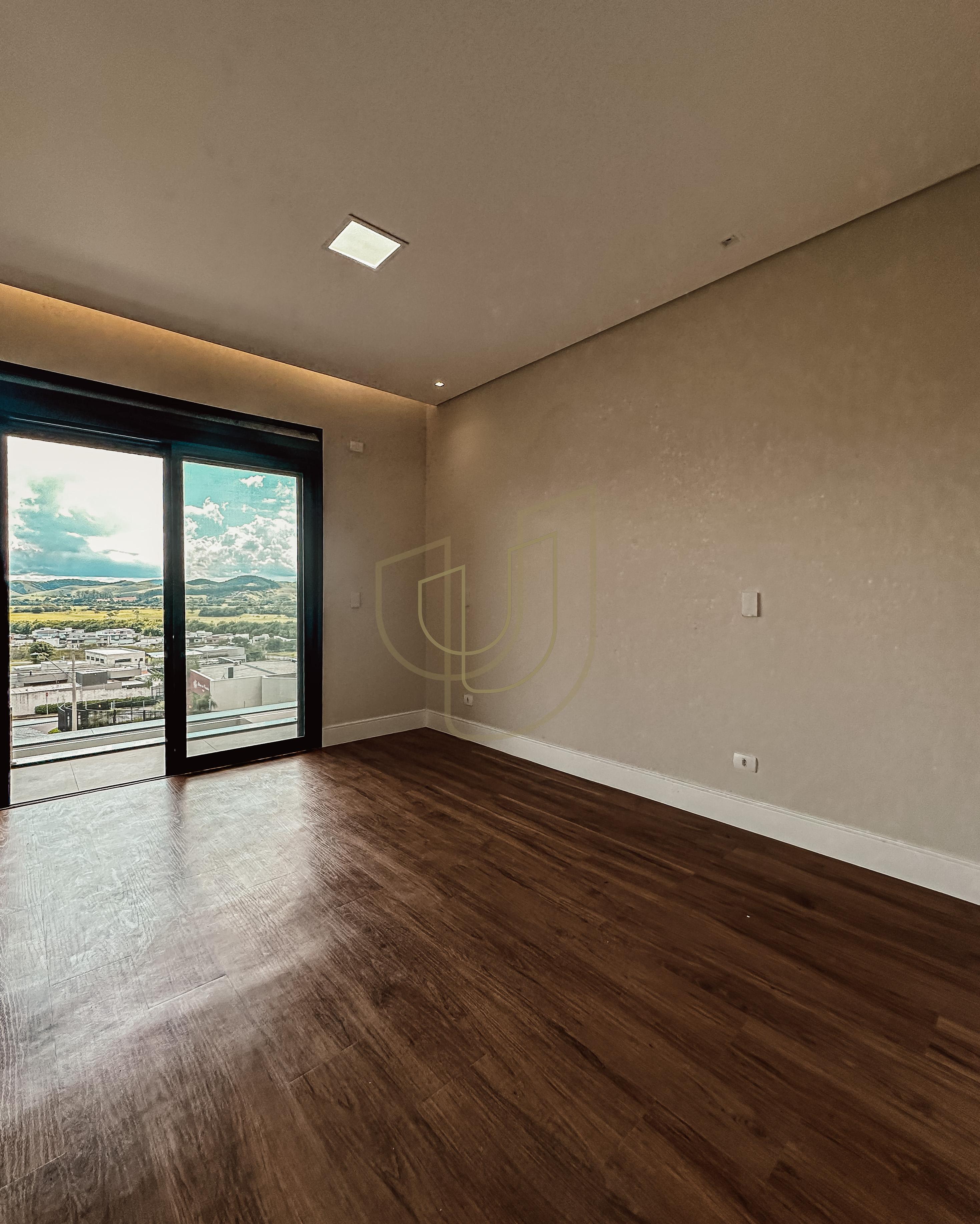 Sobrado sofisticado com vista &uacute;nica e com 5 su&iacute;tes em Alphaville - S&atilde;o Jos&eacute; dos Campos/SP  São José dos Campos - 