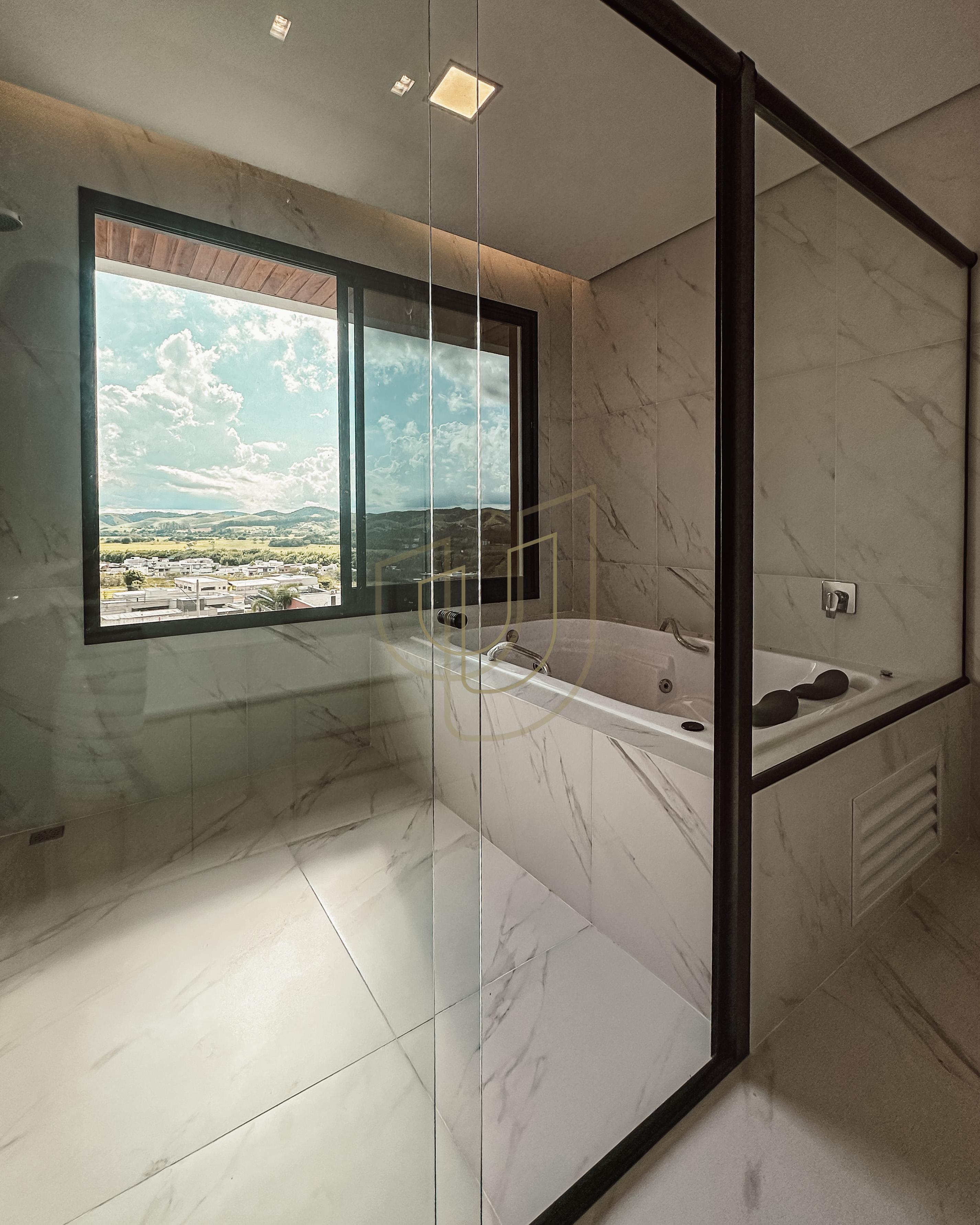 Sobrado sofisticado com vista &uacute;nica e com 5 su&iacute;tes em Alphaville - S&atilde;o Jos&eacute; dos Campos/SP  São José dos Campos - 