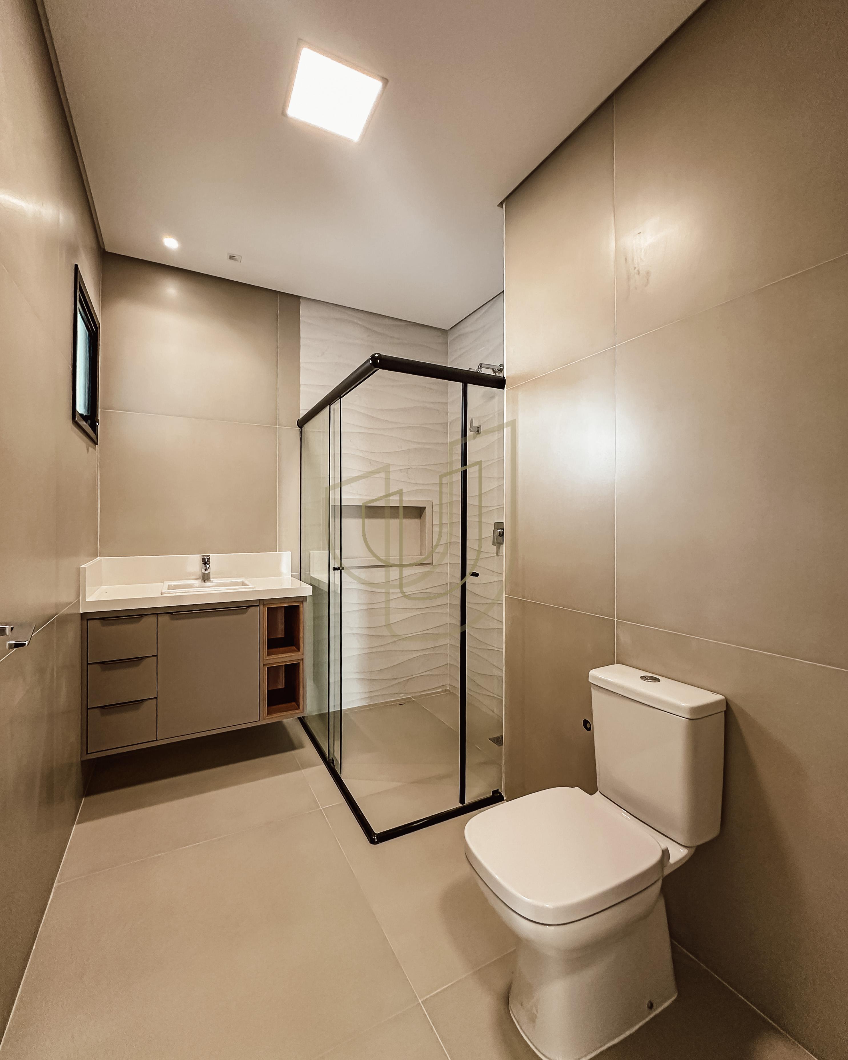 Sobrado sofisticado com vista &uacute;nica e com 5 su&iacute;tes em Alphaville - S&atilde;o Jos&eacute; dos Campos/SP  São José dos Campos - 