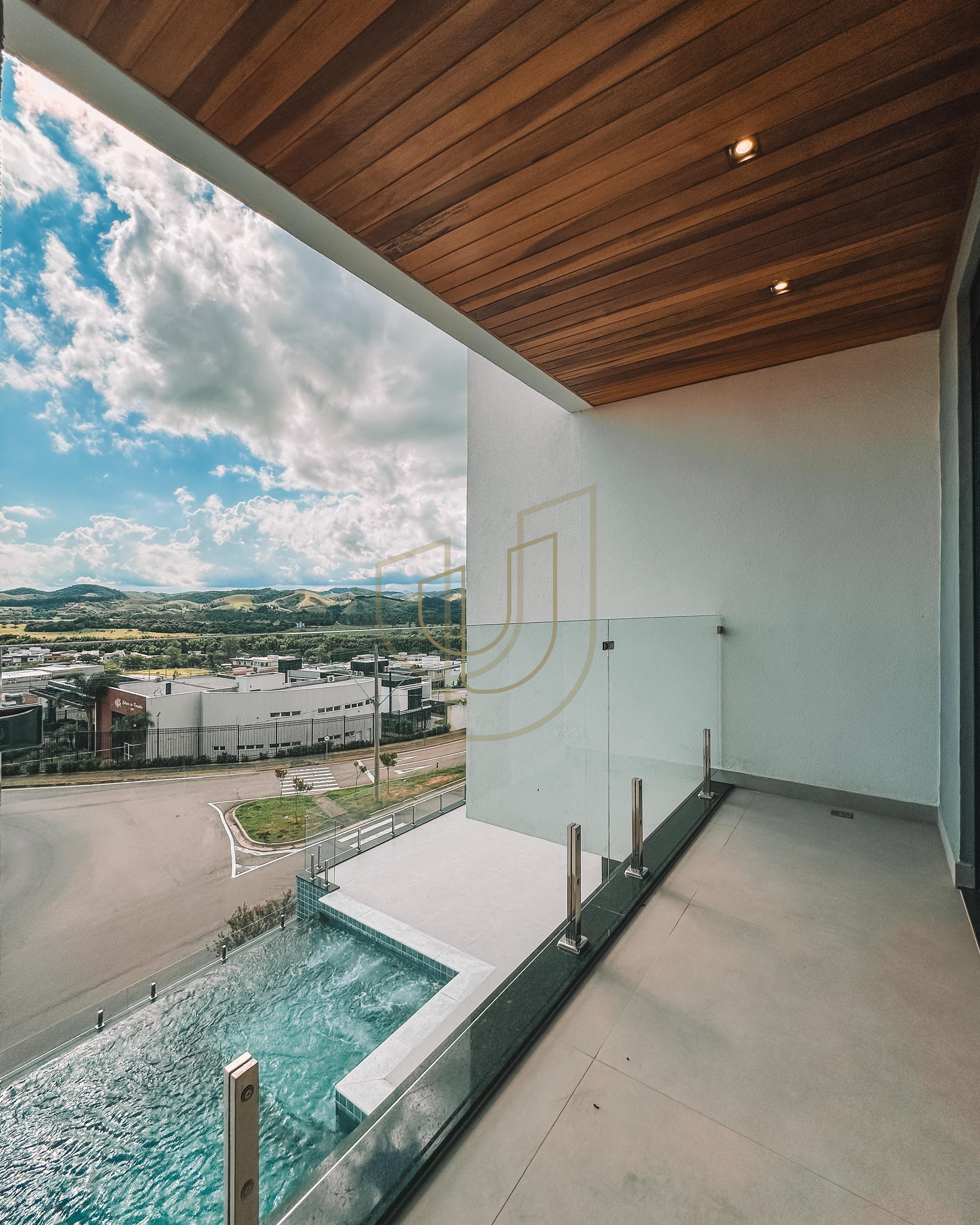 Sobrado sofisticado com vista &uacute;nica e com 5 su&iacute;tes em Alphaville - S&atilde;o Jos&eacute; dos Campos/SP  São José dos Campos - 