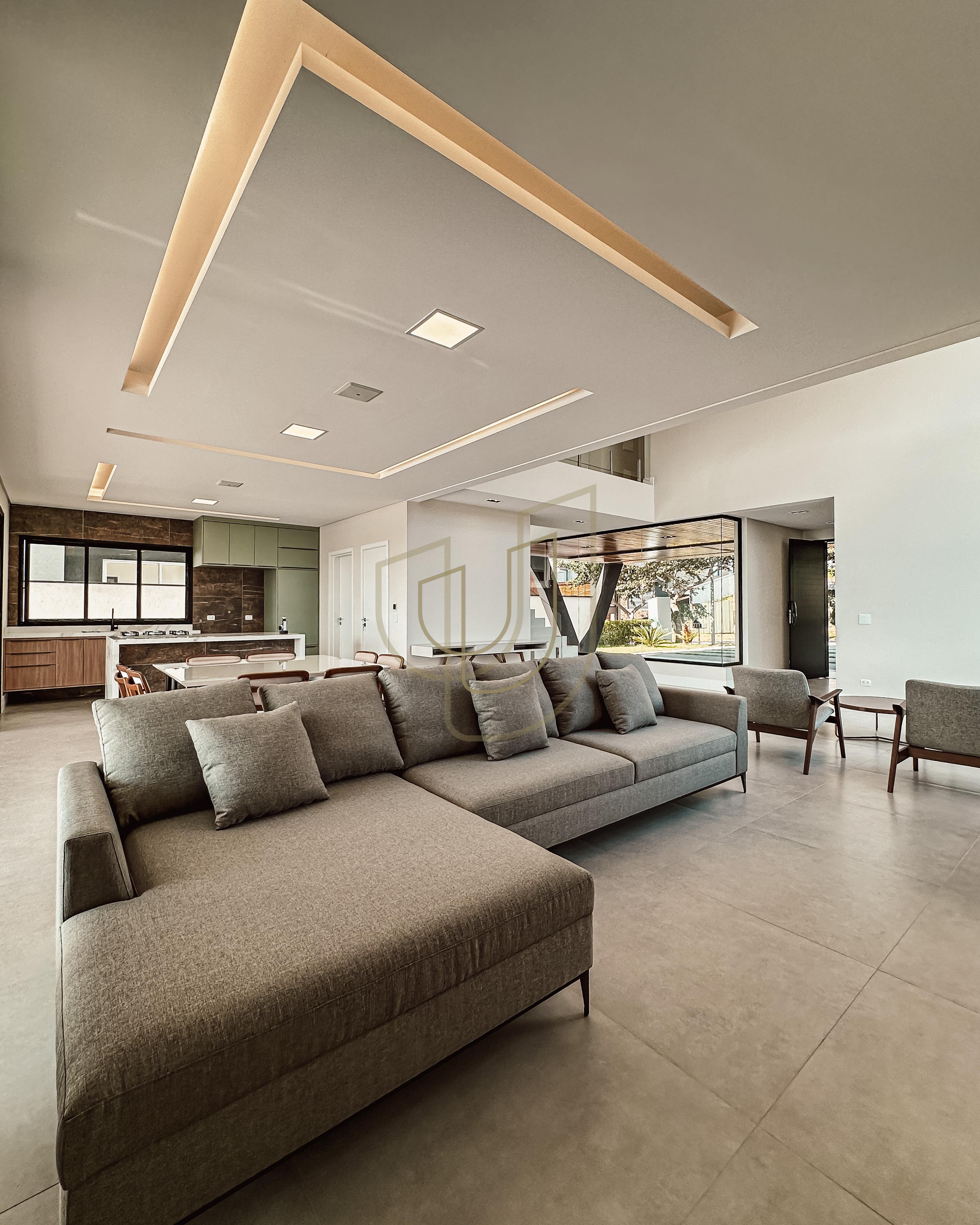 Sobrado sofisticado com vista &uacute;nica e com 5 su&iacute;tes em Alphaville - S&atilde;o Jos&eacute; dos Campos/SP  São José dos Campos - 