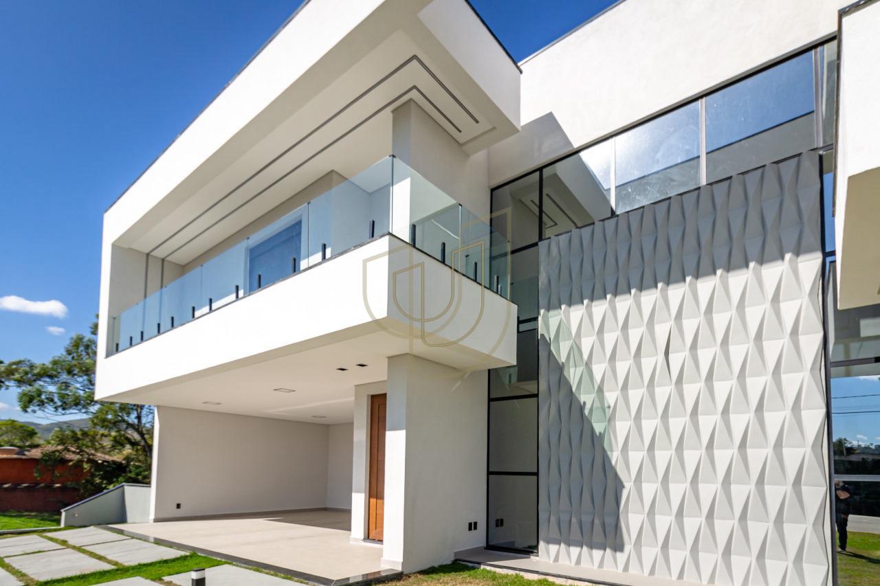 Sobrado sofisticado rec&eacute;m constru&iacute;do no Recanto Santa B&aacute;rbara - Jambeiro/SP  JAMBEIRO - 