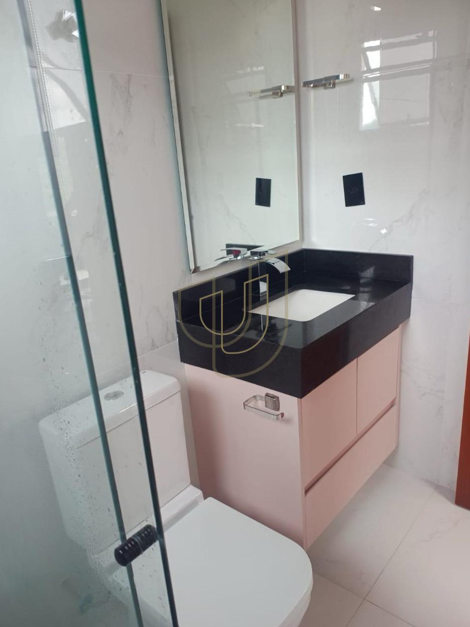 Sobrado sofisticado rec&eacute;m constru&iacute;do no Recanto Santa B&aacute;rbara - Jambeiro/SP  JAMBEIRO - 