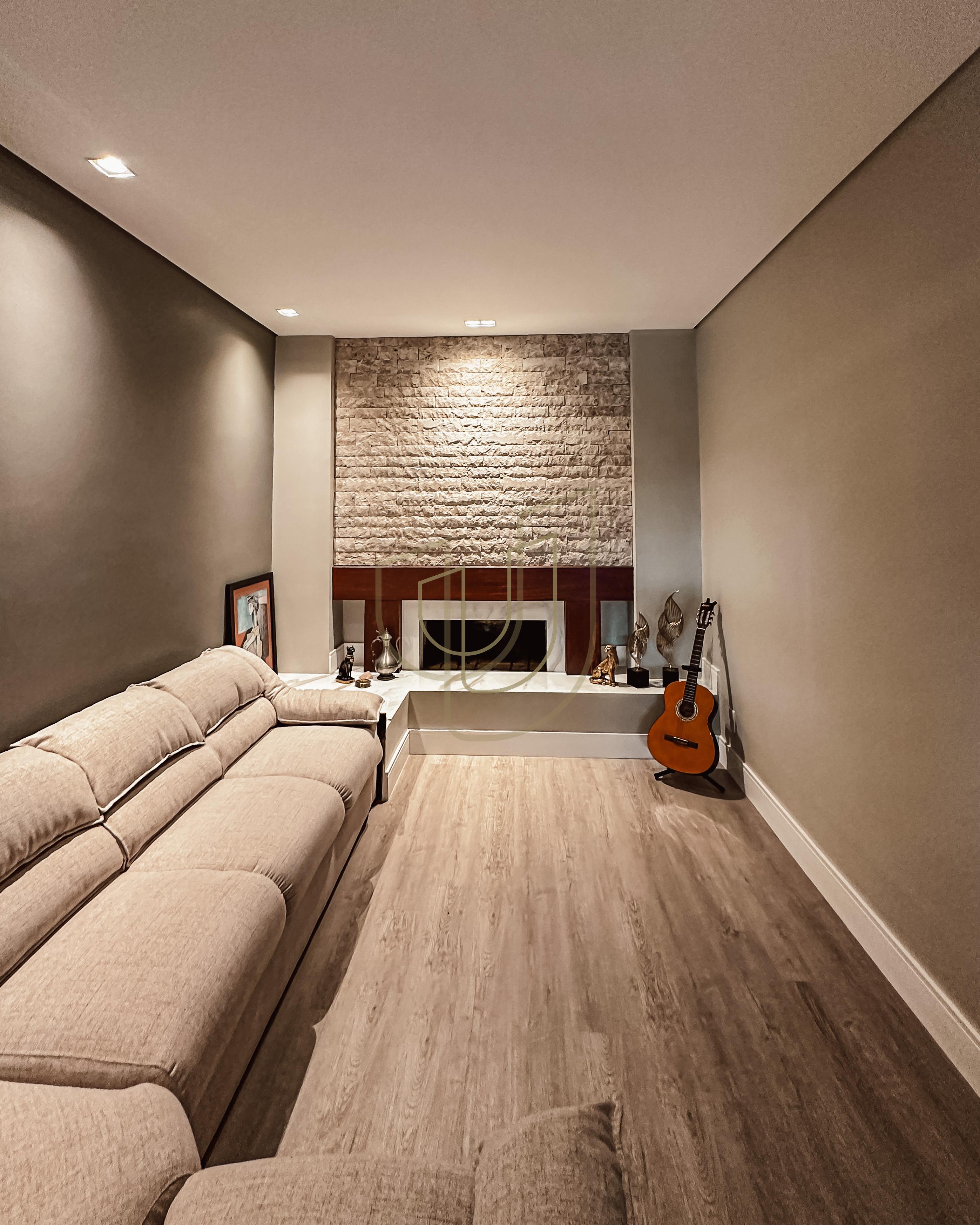 Casa em terreno de 5.000m&sup2; com vista permanente no Quinta das Flores - S&atilde;o Jos&eacute; dos Campos Avenida Alameda das Acácias São José dos Campos - 