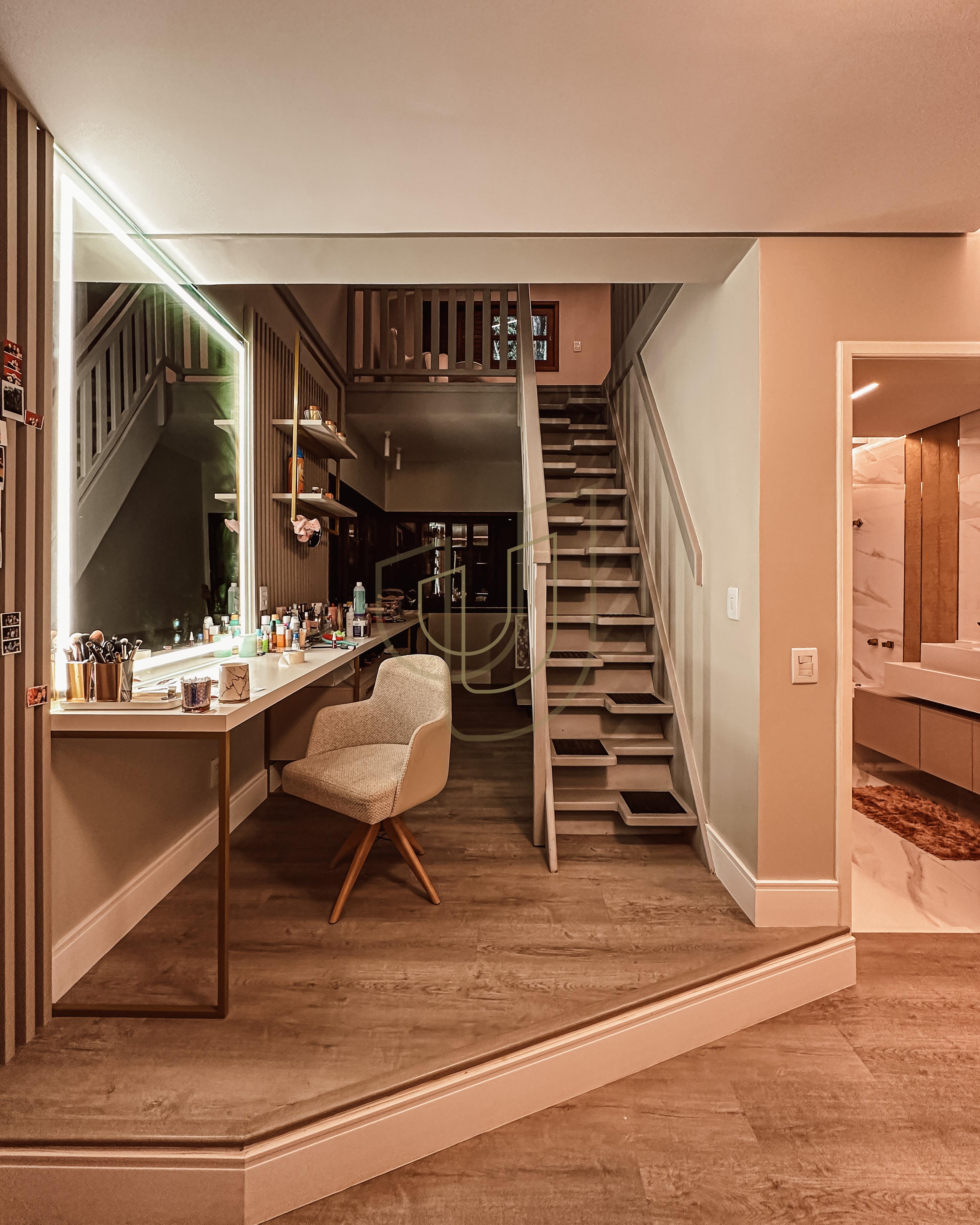 Casa em terreno de 5.000m&sup2; com vista permanente no Quinta das Flores - S&atilde;o Jos&eacute; dos Campos Avenida Alameda das Acácias São José dos Campos - 