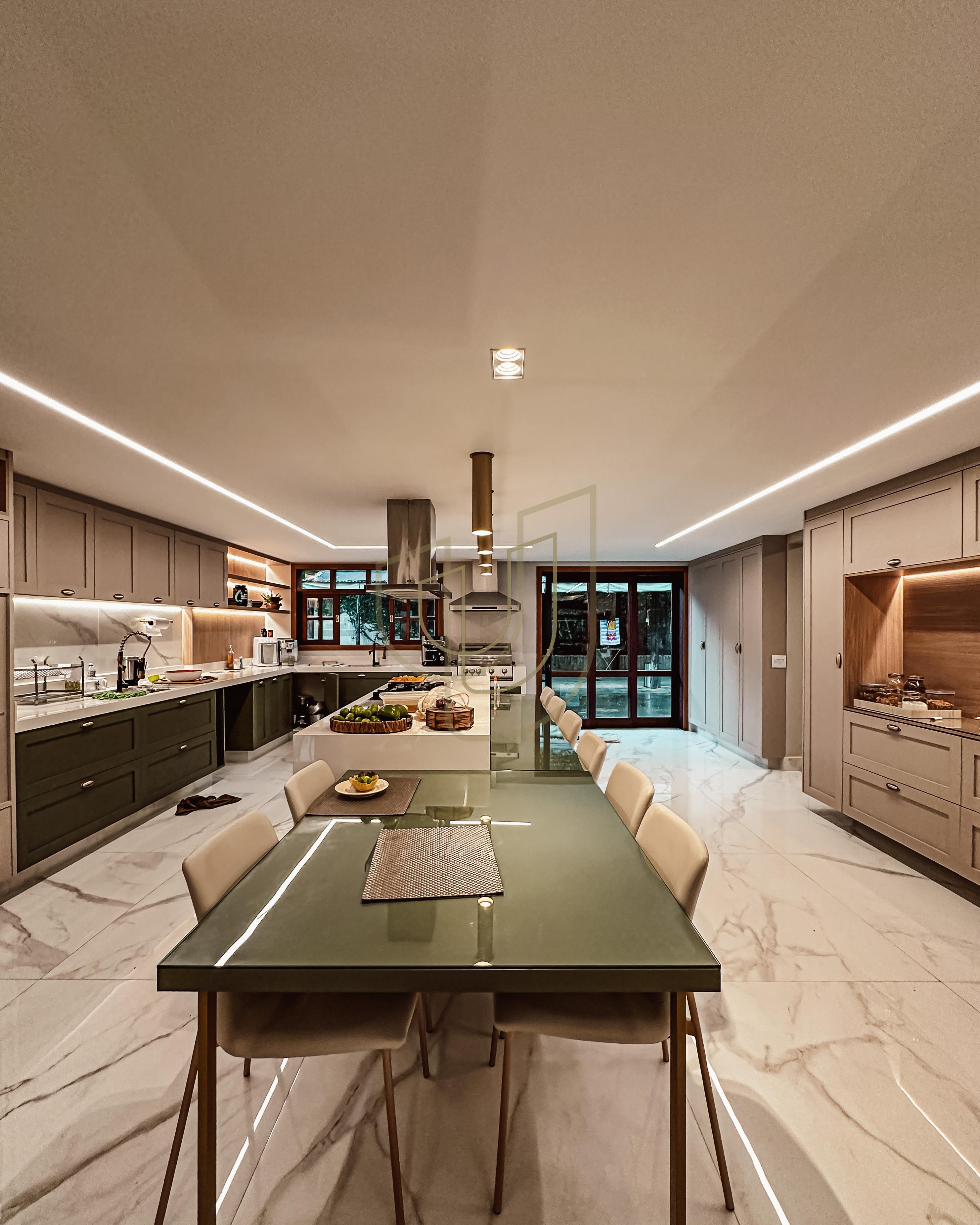 Casa em terreno de 5.000m&sup2; com vista permanente no Quinta das Flores - S&atilde;o Jos&eacute; dos Campos Avenida Alameda das Acácias São José dos Campos - 