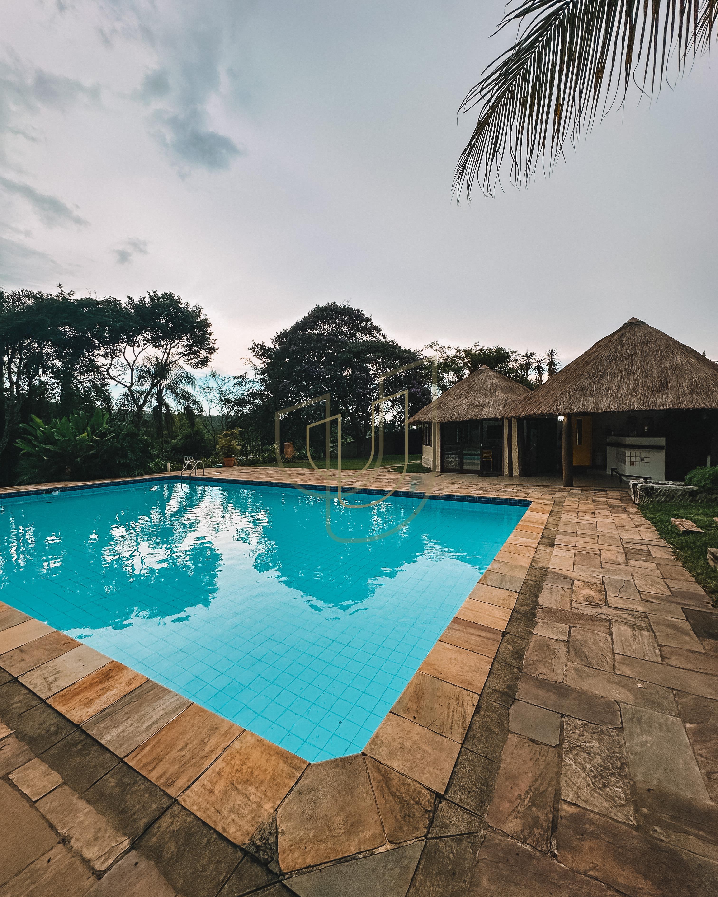 Casa em terreno de 5.000m&sup2; com vista permanente no Quinta das Flores - S&atilde;o Jos&eacute; dos Campos Avenida Alameda das Acácias São José dos Campos - 