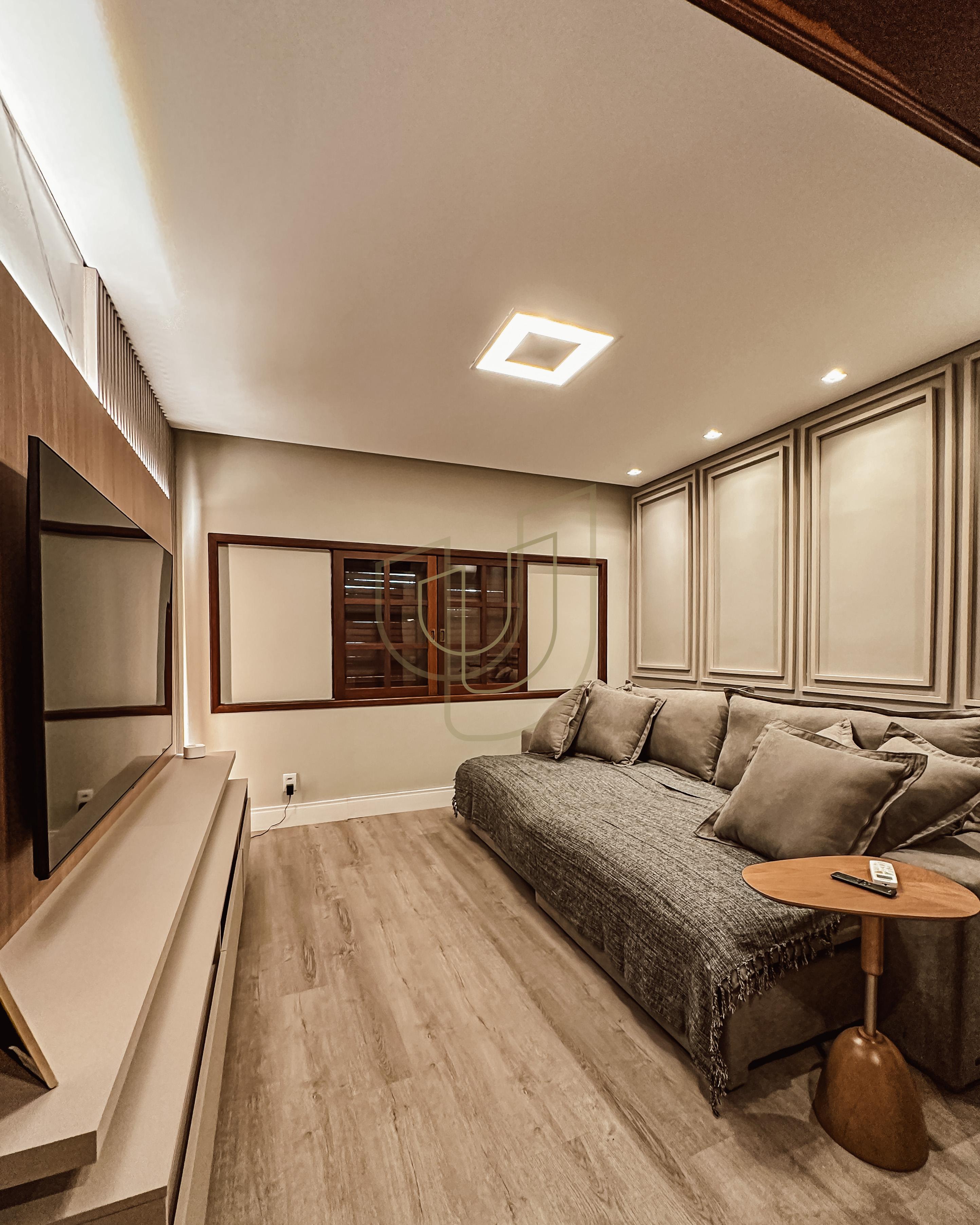 Casa em terreno de 5.000m&sup2; com vista permanente no Quinta das Flores - S&atilde;o Jos&eacute; dos Campos Avenida Alameda das Acácias São José dos Campos - 