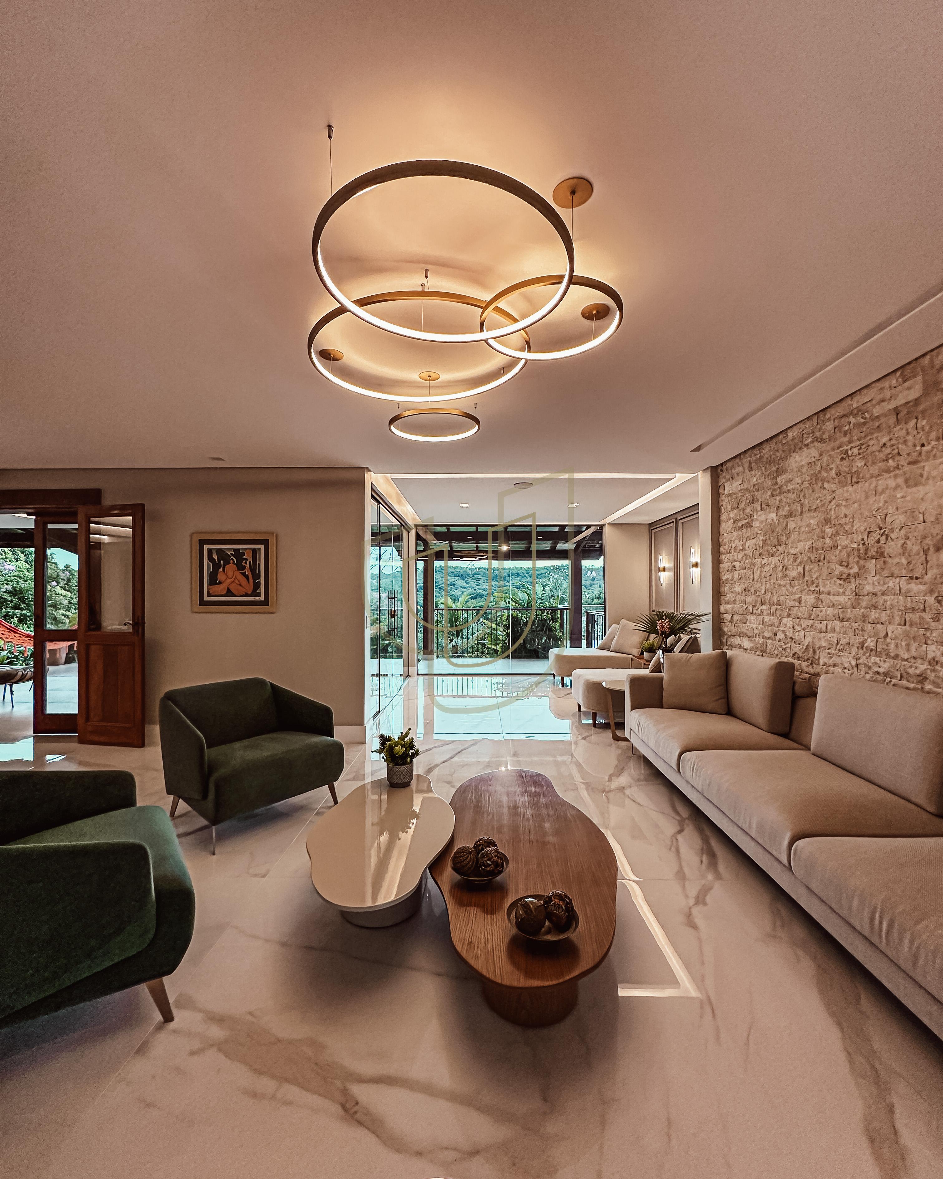 Casa em terreno de 5.000m&sup2; com vista permanente no Quinta das Flores - S&atilde;o Jos&eacute; dos Campos Avenida Alameda das Acácias São José dos Campos - 