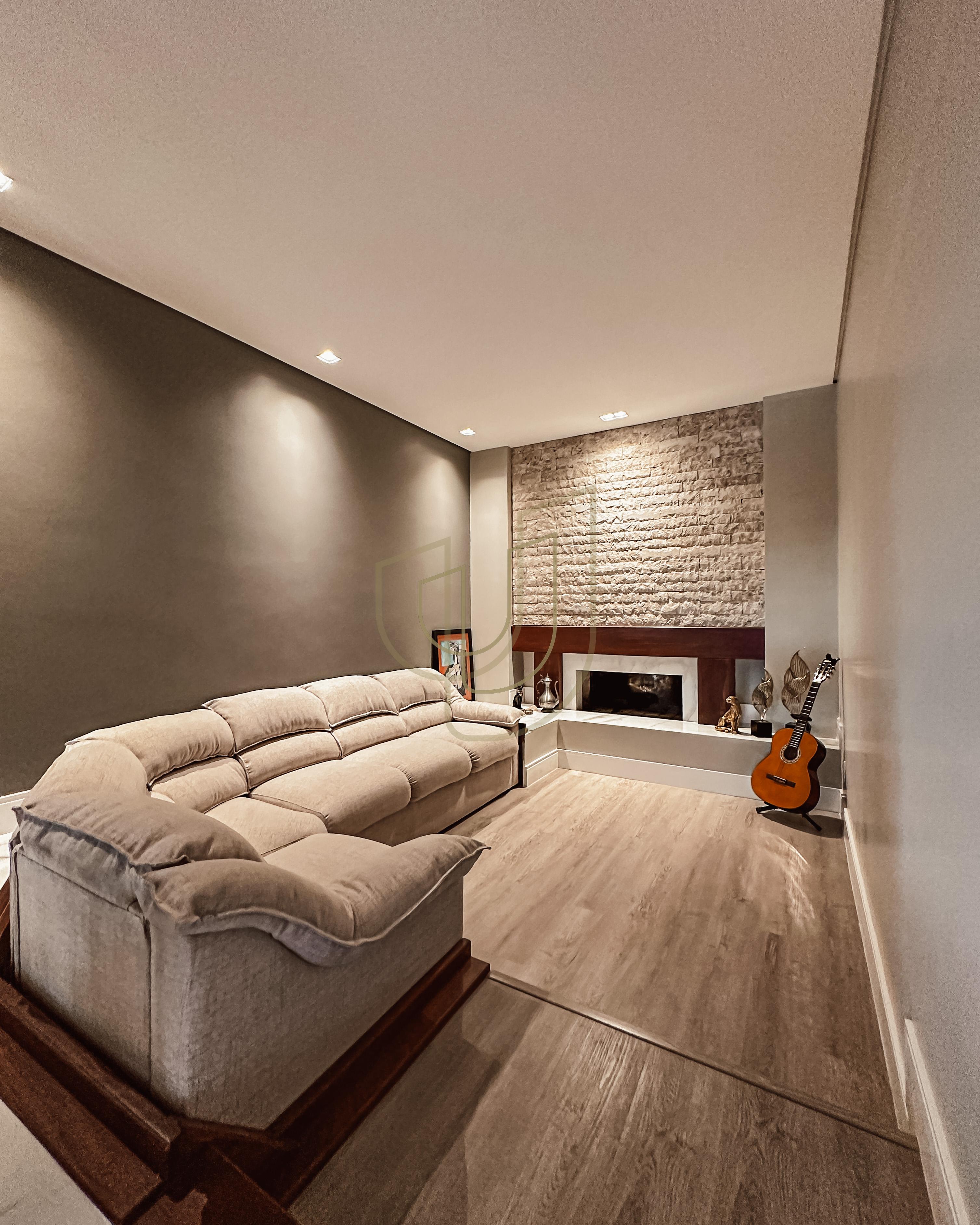 Casa em terreno de 5.000m&sup2; com vista permanente no Quinta das Flores - S&atilde;o Jos&eacute; dos Campos Avenida Alameda das Acácias São José dos Campos - 