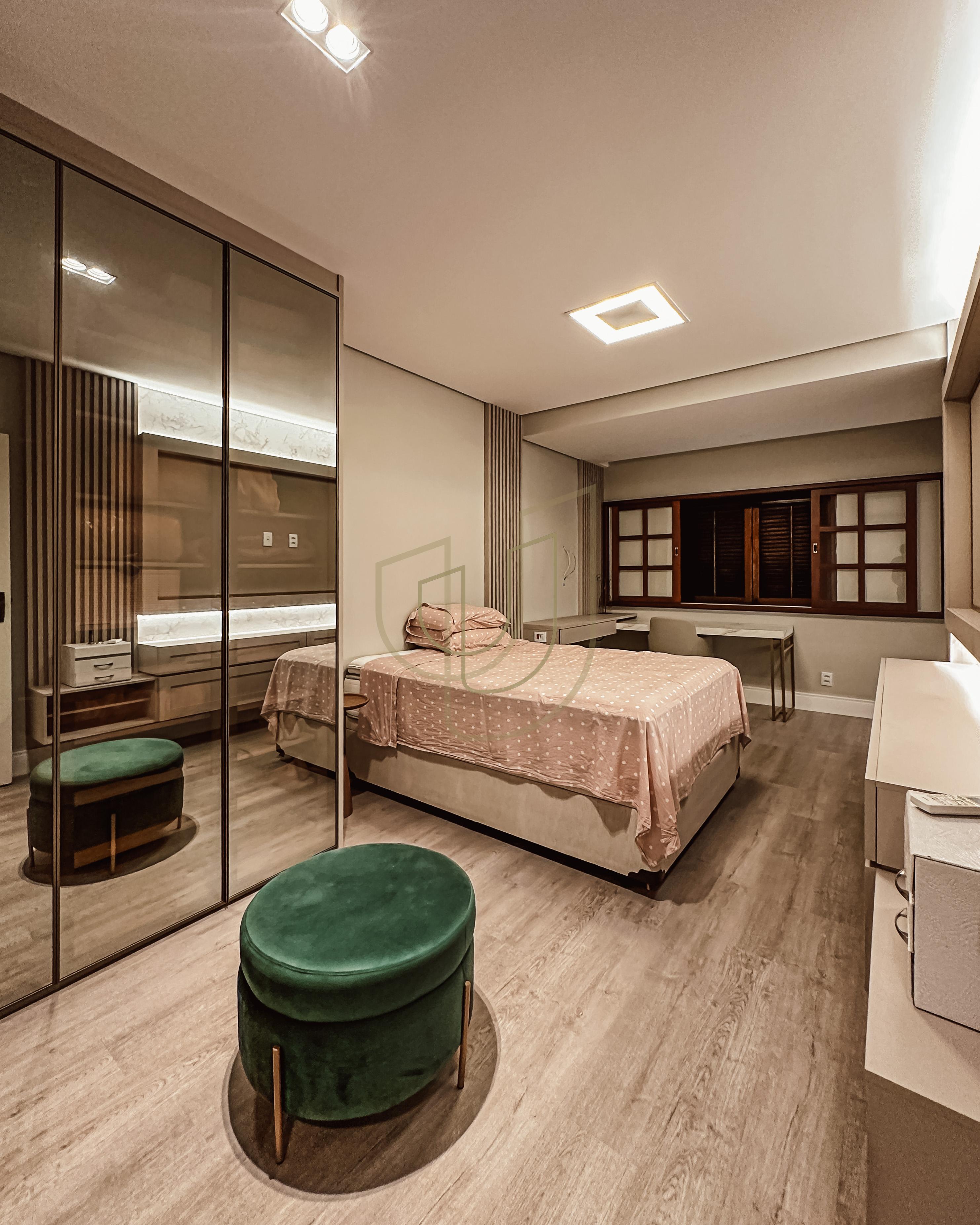 Casa em terreno de 5.000m&sup2; com vista permanente no Quinta das Flores - S&atilde;o Jos&eacute; dos Campos Avenida Alameda das Acácias São José dos Campos - 