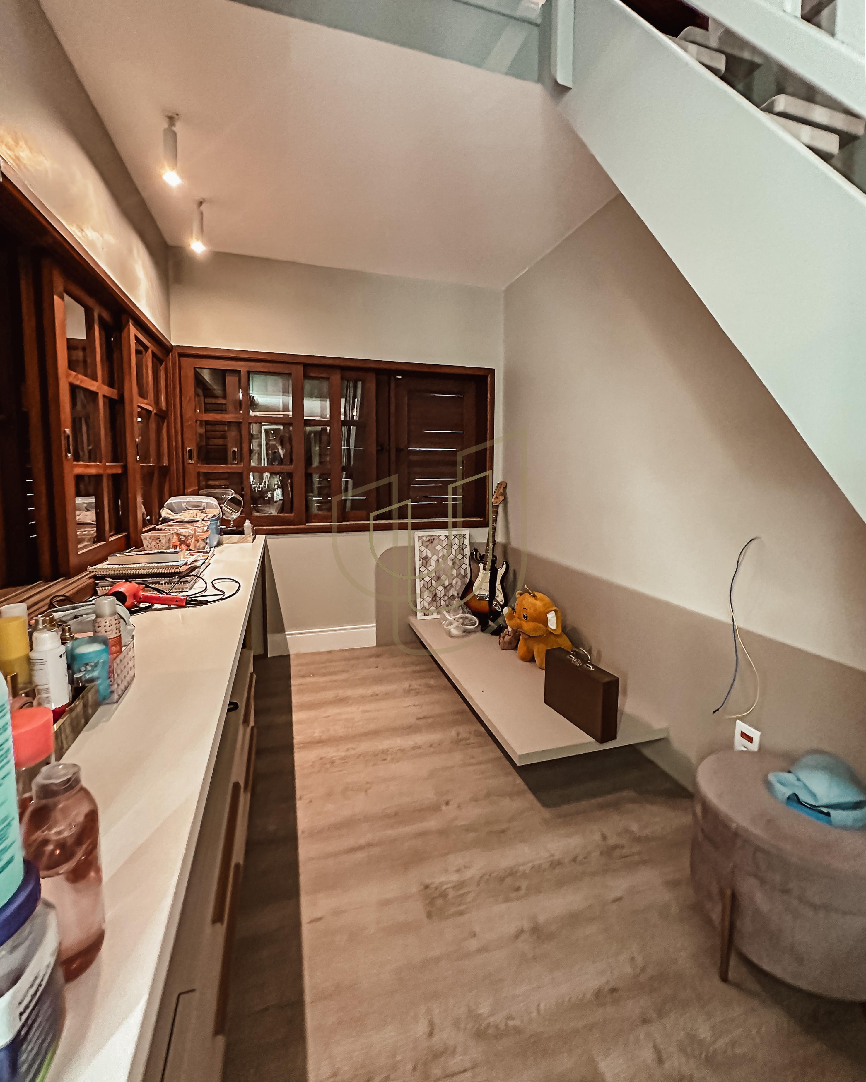 Casa em terreno de 5.000m&sup2; com vista permanente no Quinta das Flores - S&atilde;o Jos&eacute; dos Campos Avenida Alameda das Acácias São José dos Campos - 