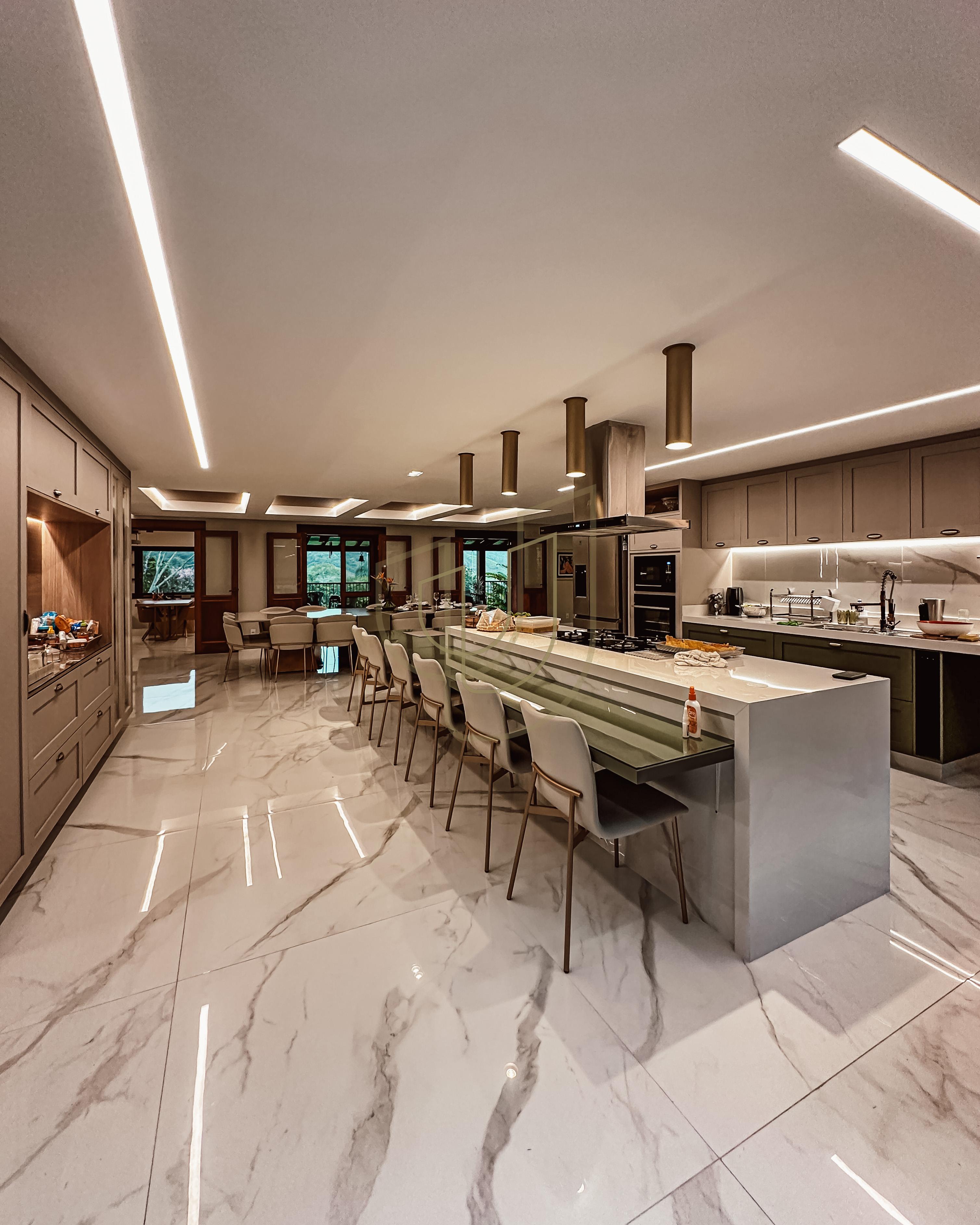 Casa em terreno de 5.000m&sup2; com vista permanente no Quinta das Flores - S&atilde;o Jos&eacute; dos Campos Avenida Alameda das Acácias São José dos Campos - 