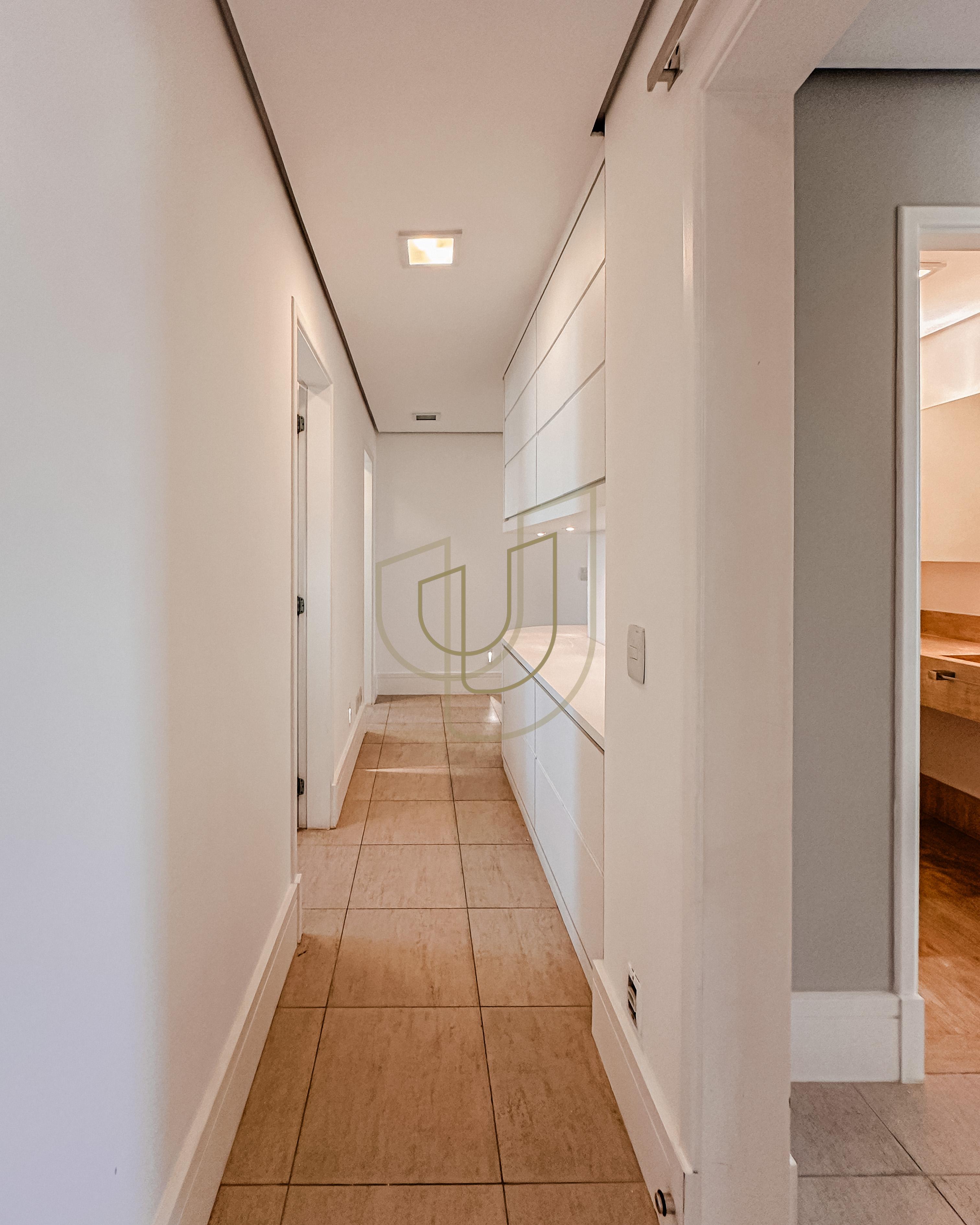 Apartamento de 233m&sup2; em localiza&ccedil;&atilde;o privilegiada com 4 Su&iacute;tes em S&atilde;o Jos&eacute; dos Campos/SP Rua Afonso César de Siqueira São José dos Campos - 