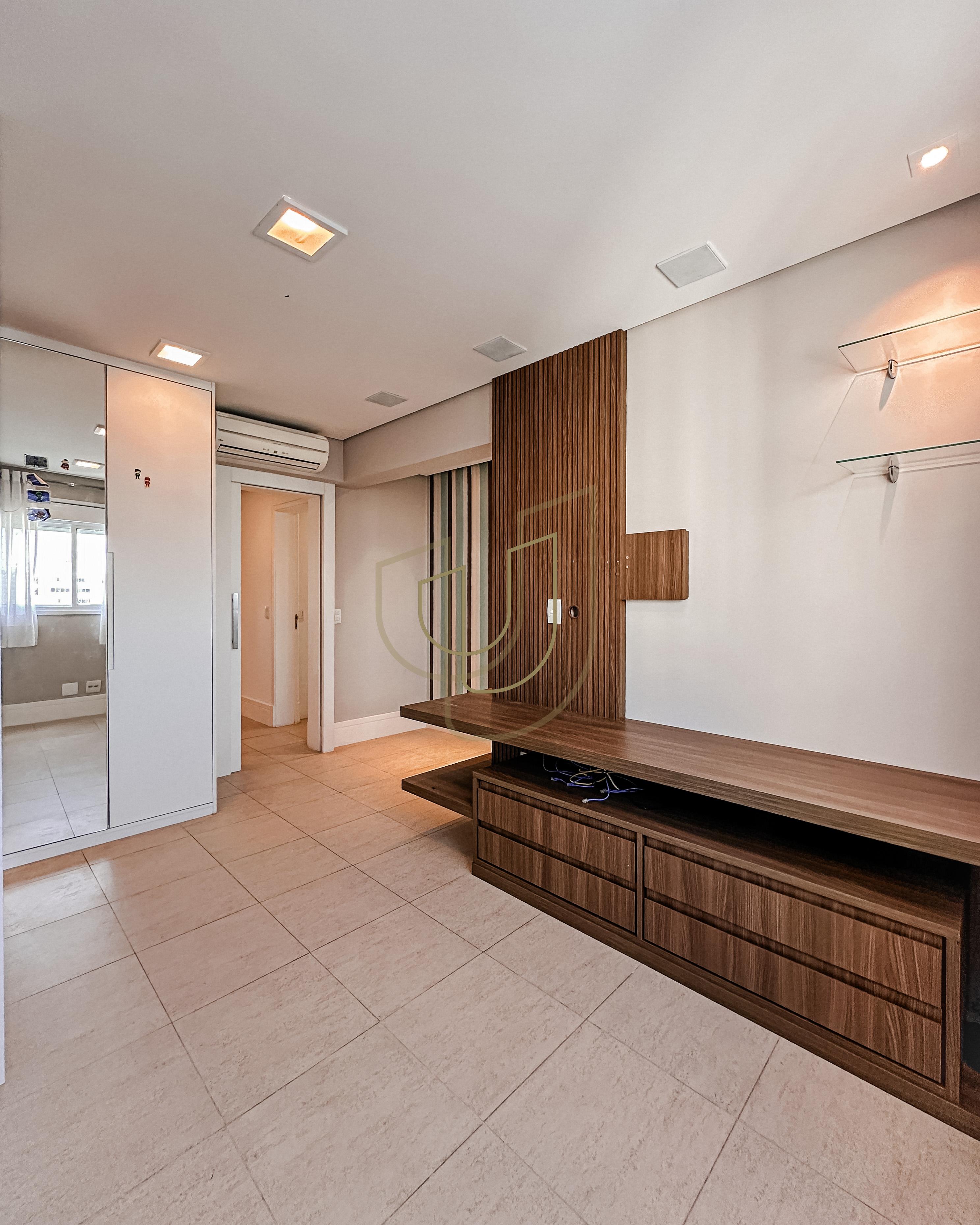 Apartamento de 233m&sup2; em localiza&ccedil;&atilde;o privilegiada com 4 Su&iacute;tes em S&atilde;o Jos&eacute; dos Campos/SP Rua Afonso César de Siqueira São José dos Campos - 