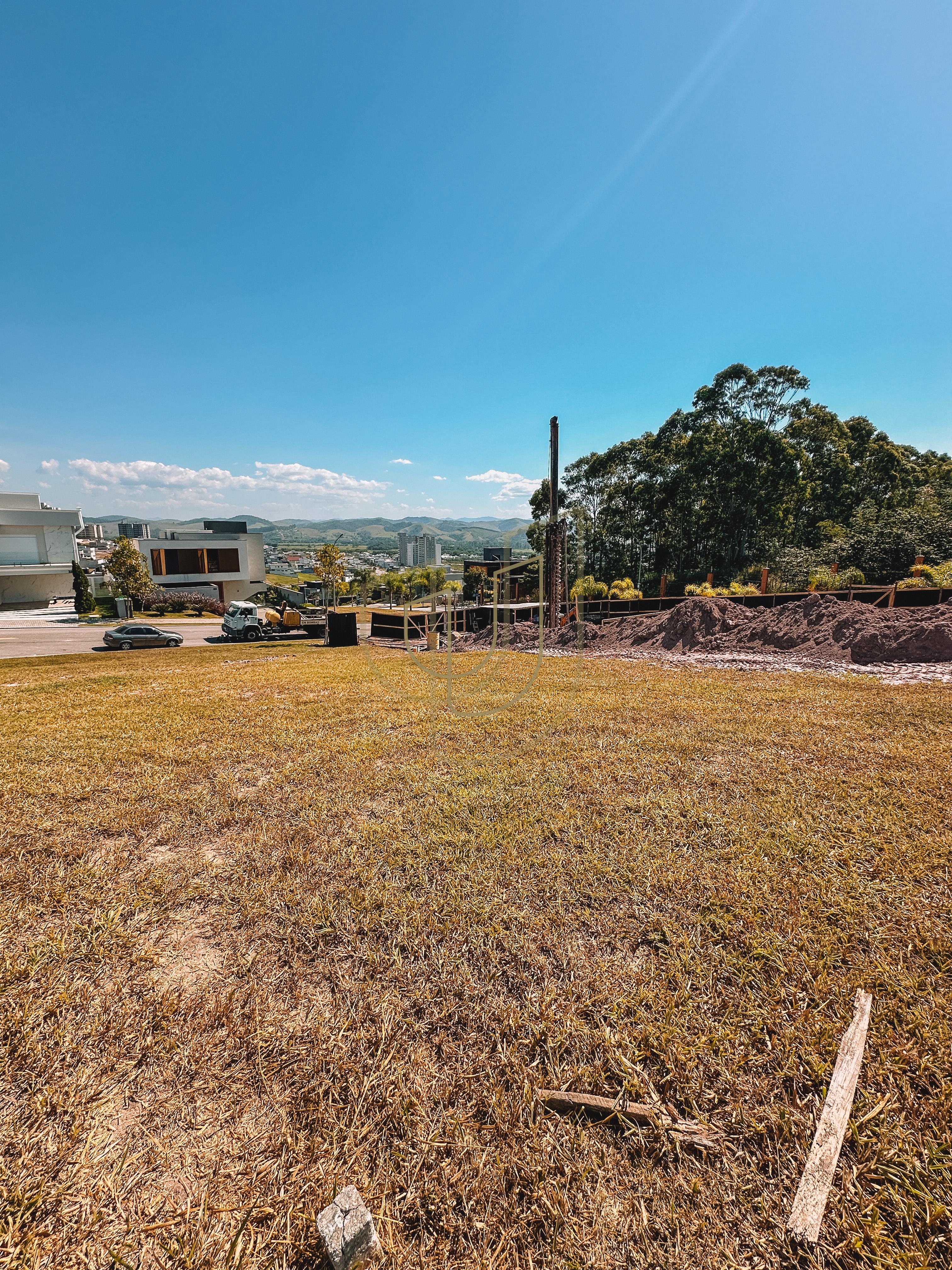 Terreno de 547m&sup2; no condom&iacute;nio Alphaville I - S&atilde;o Jos&eacute; dos Campos/SP  São José dos Campos - 