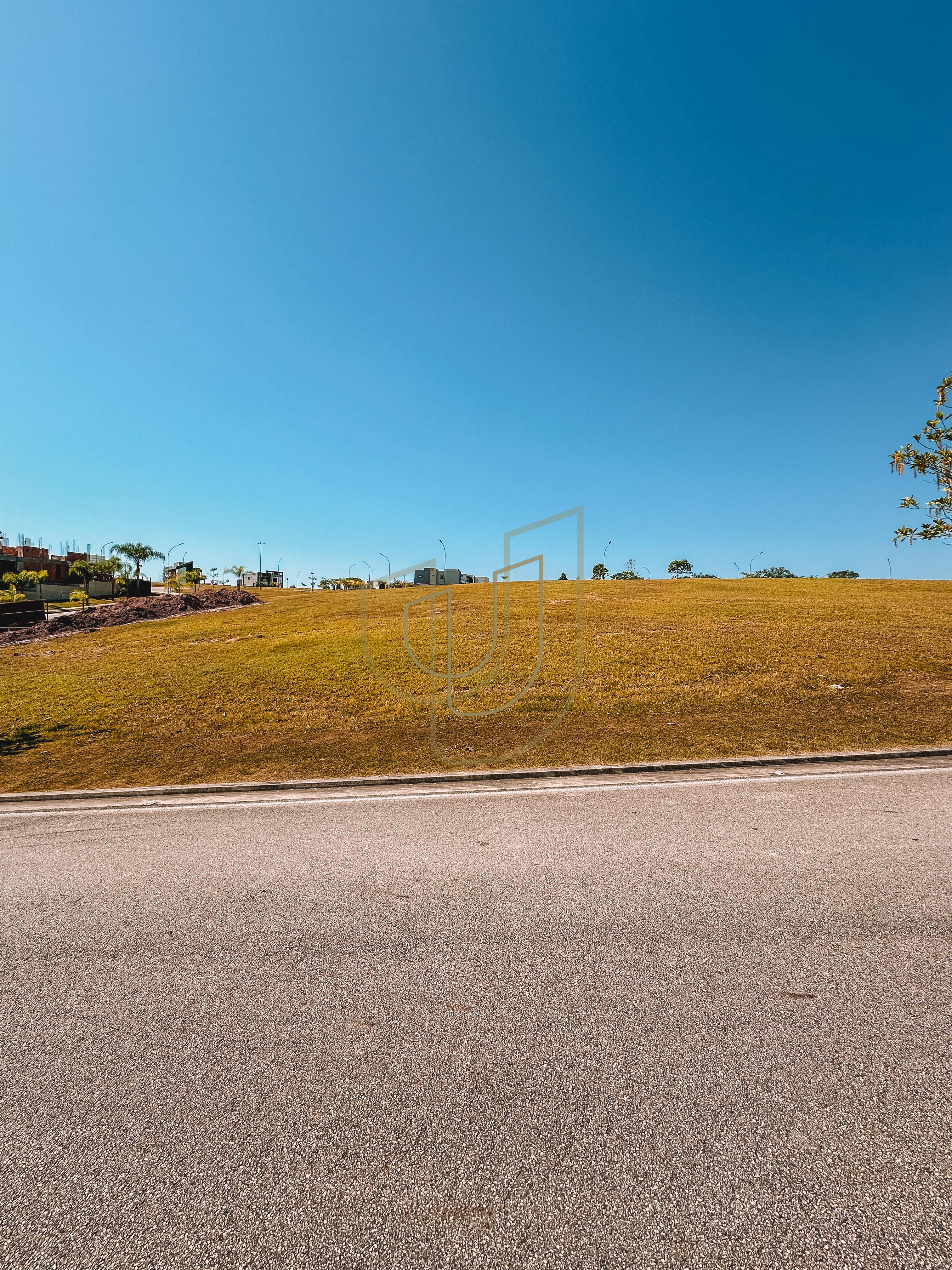Terreno de 547m&sup2; no condom&iacute;nio Alphaville I - S&atilde;o Jos&eacute; dos Campos/SP  São José dos Campos - 