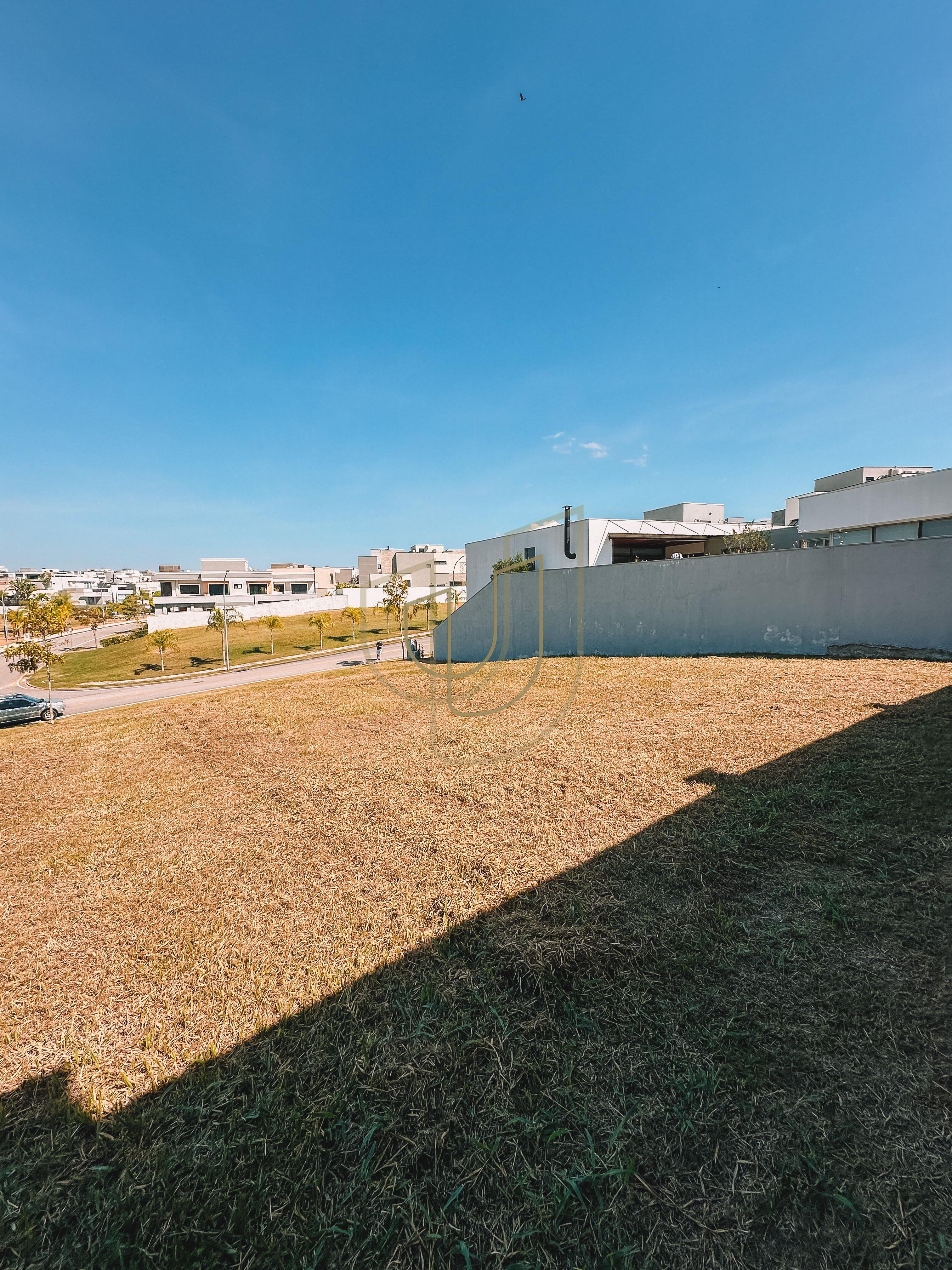 Terreno de 634m&sup2; no condom&iacute;nio Alphaville II - S&atilde;o Jos&eacute; dos Campos/SP  São José dos Campos - 
