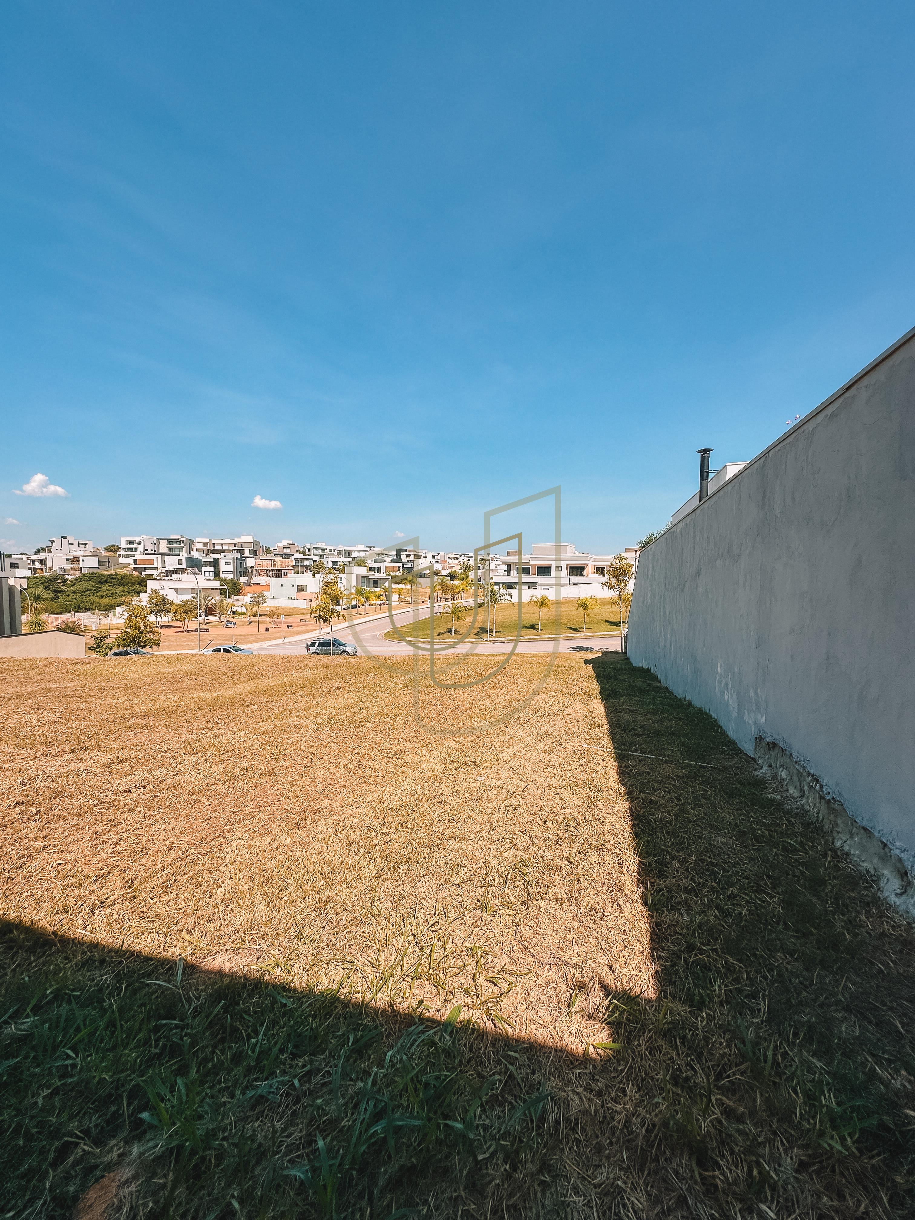 Terreno de 634m&sup2; no condom&iacute;nio Alphaville II - S&atilde;o Jos&eacute; dos Campos/SP  São José dos Campos - 