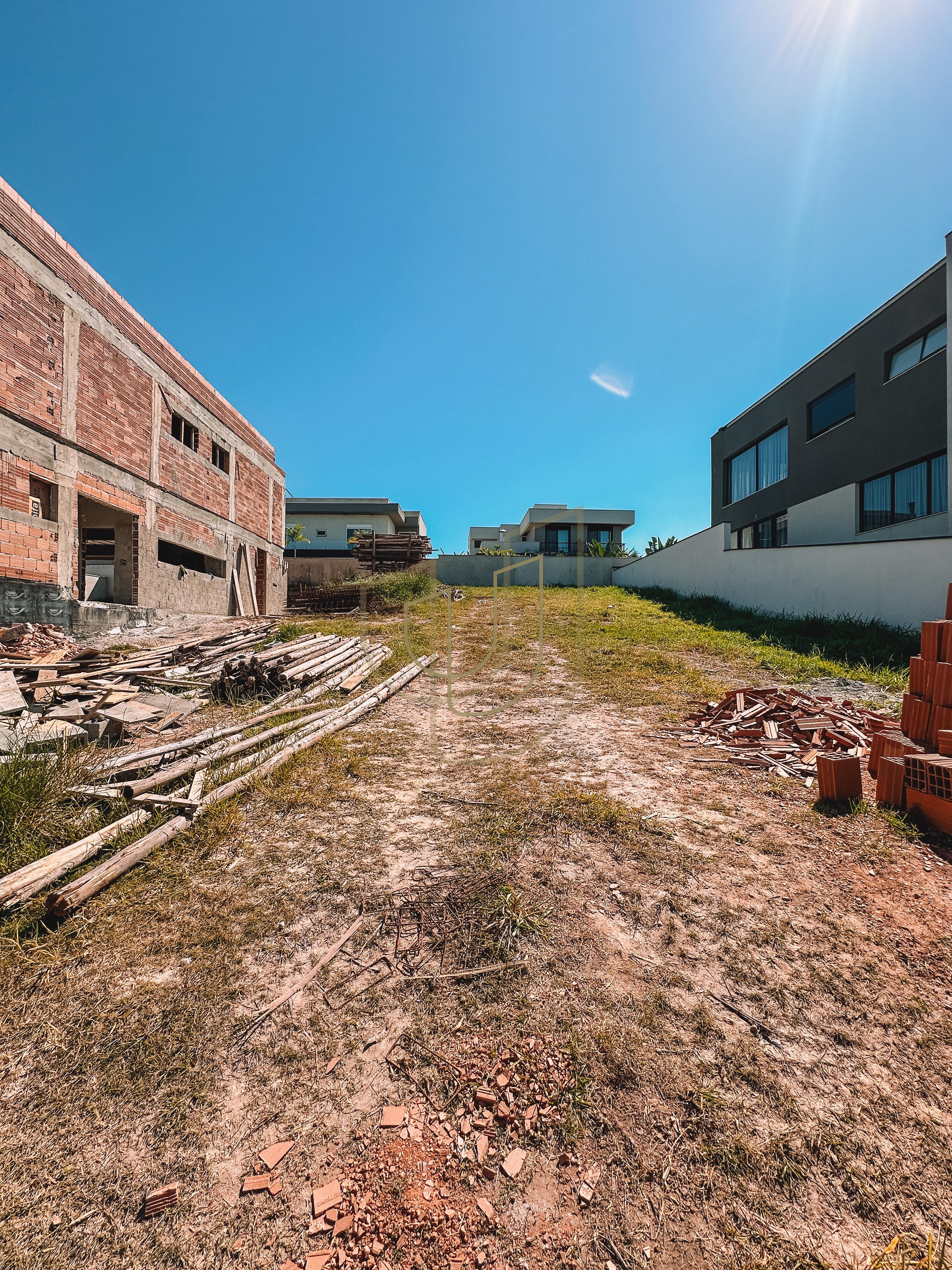 Terreno de 461m&sup2; no condom&iacute;nio Alphaville I - S&atilde;o Jos&eacute; dos Campos/SP  São José dos Campos - 