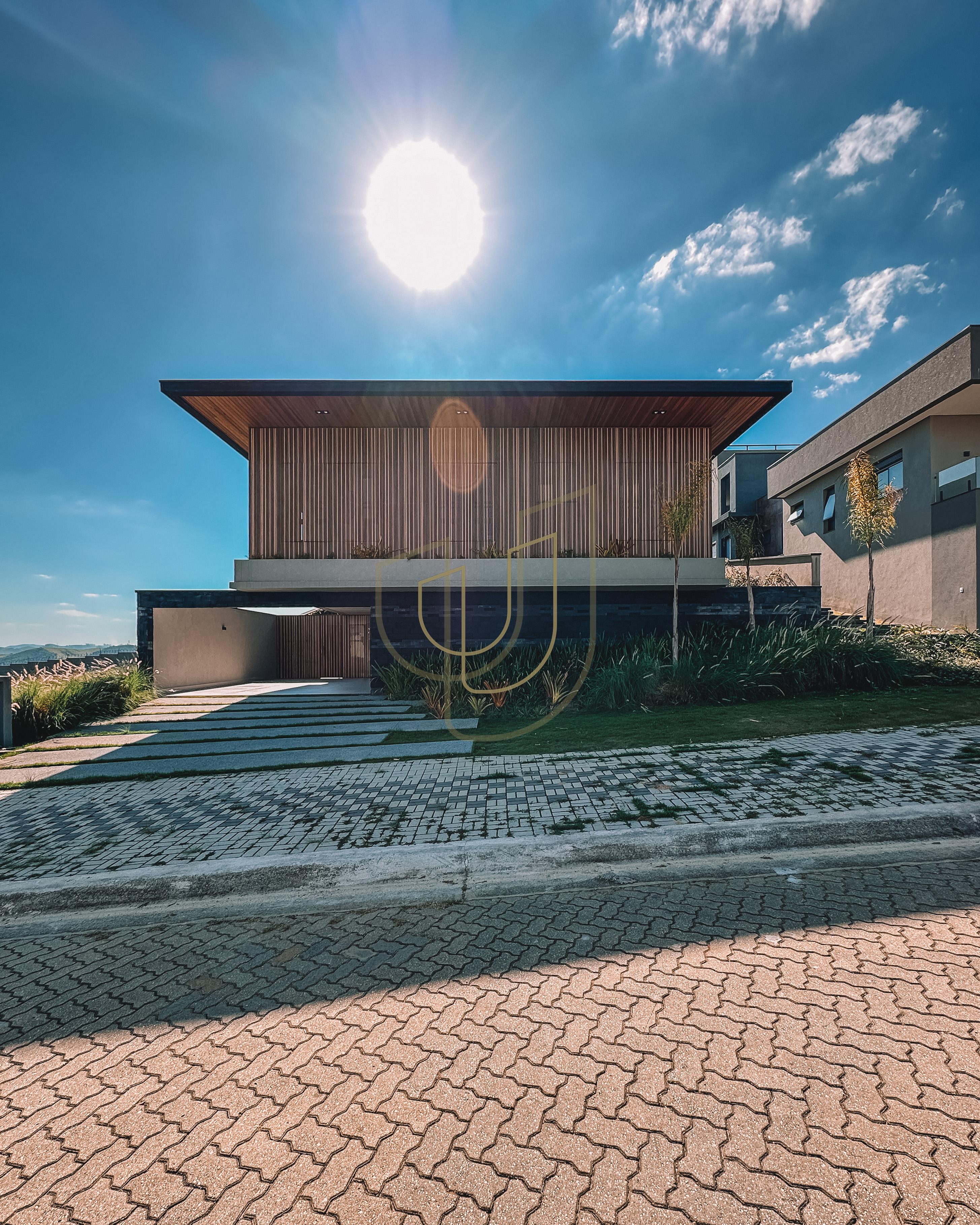 Mans&atilde;o de luxo com projeto contempor&acirc;neo com 4 su&iacute;tes em Urbanova - S&atilde;o Jos&eacute; dos Campos/SP  São José dos Campos - 