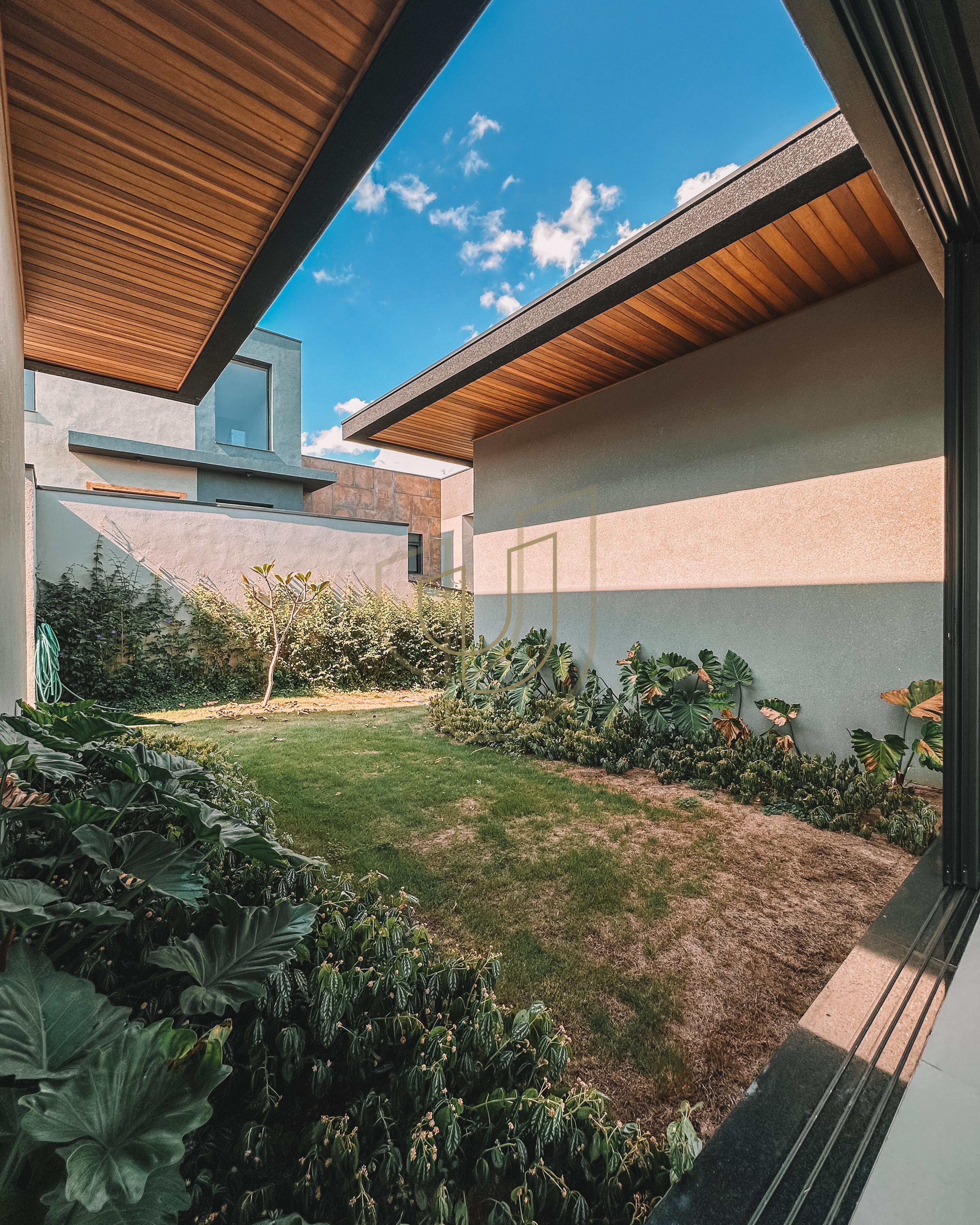 Mans&atilde;o de luxo com projeto contempor&acirc;neo com 4 su&iacute;tes em Urbanova - S&atilde;o Jos&eacute; dos Campos/SP  São José dos Campos - 