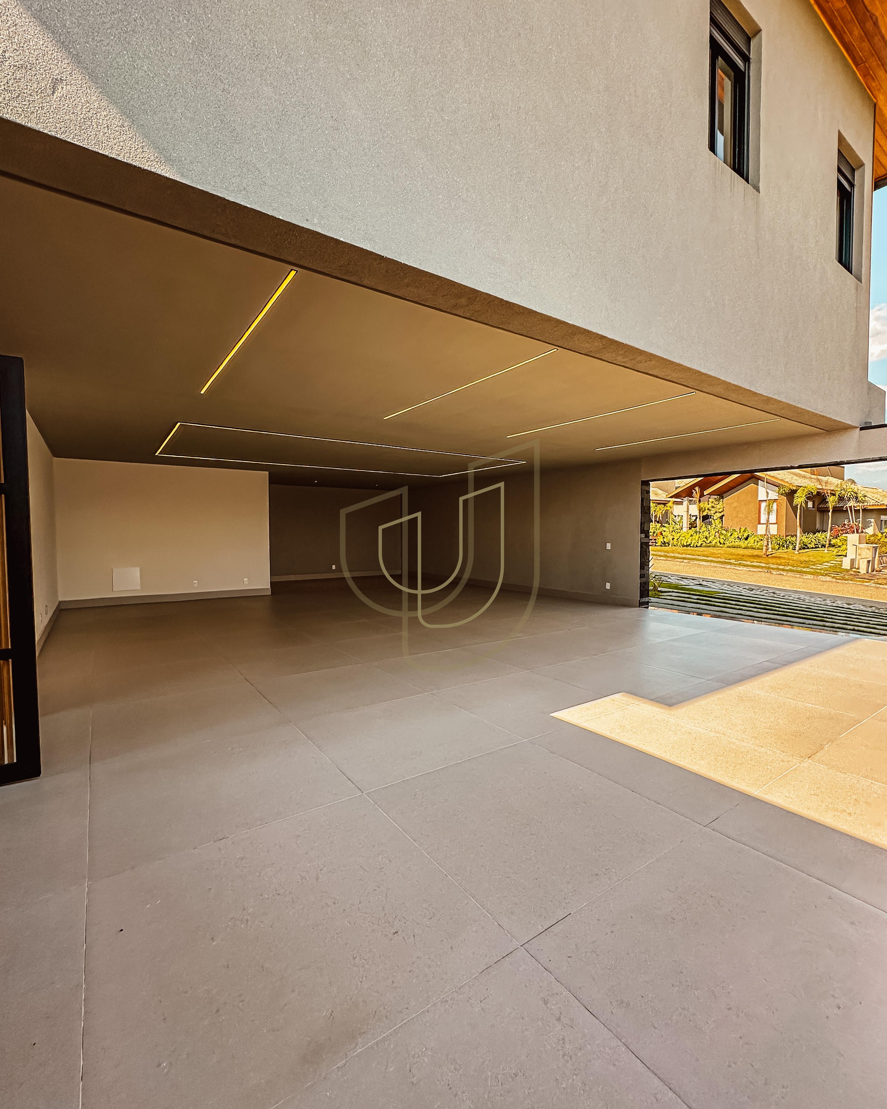 Mans&atilde;o de luxo com projeto contempor&acirc;neo com 4 su&iacute;tes em Urbanova - S&atilde;o Jos&eacute; dos Campos/SP  São José dos Campos - 