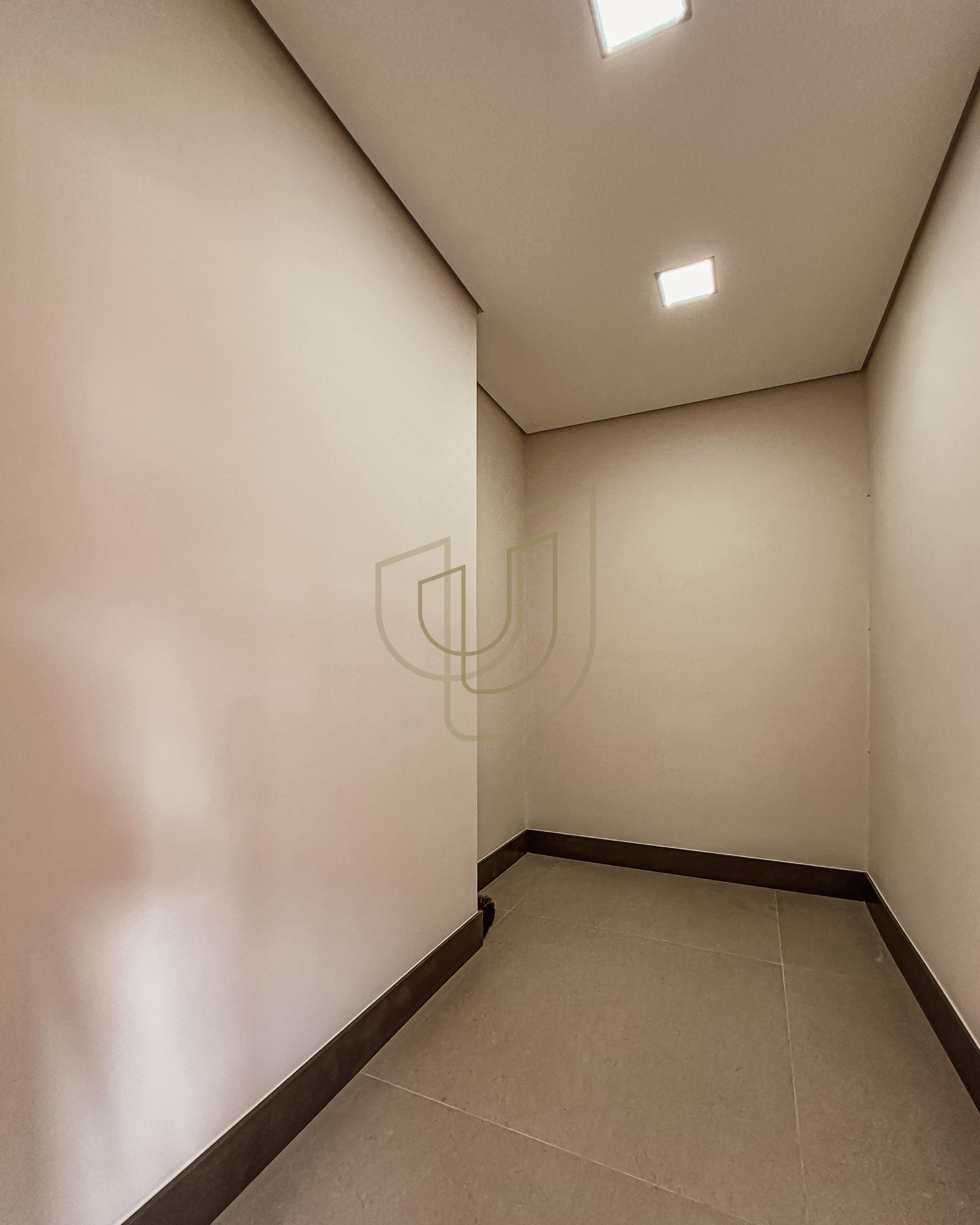 Mans&atilde;o de luxo com projeto contempor&acirc;neo com 4 su&iacute;tes em Urbanova - S&atilde;o Jos&eacute; dos Campos/SP  São José dos Campos - 