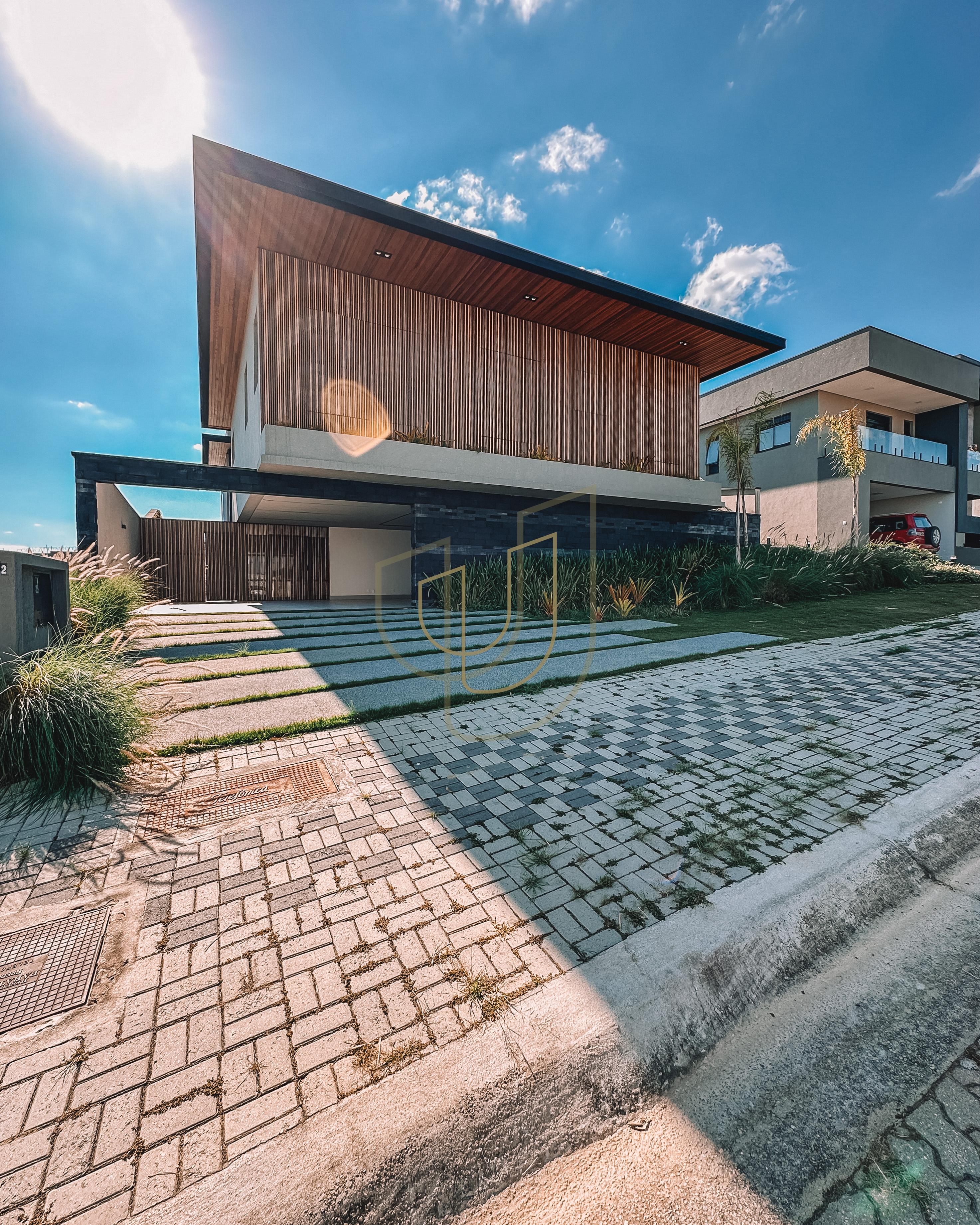 Mans&atilde;o de luxo com projeto contempor&acirc;neo com 4 su&iacute;tes em Urbanova - S&atilde;o Jos&eacute; dos Campos/SP  São José dos Campos - 