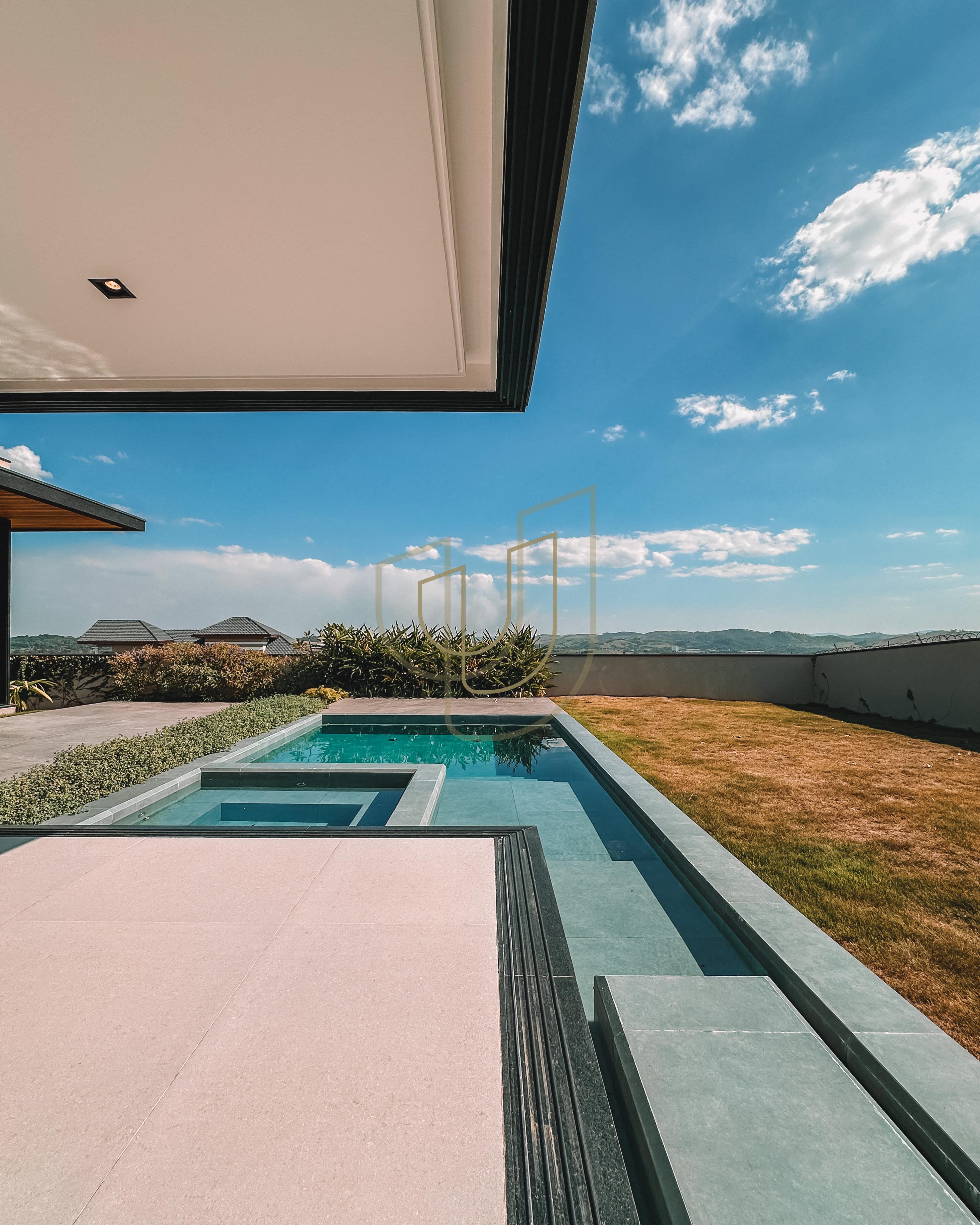 Mans&atilde;o de luxo com projeto contempor&acirc;neo com 4 su&iacute;tes em Urbanova - S&atilde;o Jos&eacute; dos Campos/SP  São José dos Campos - 