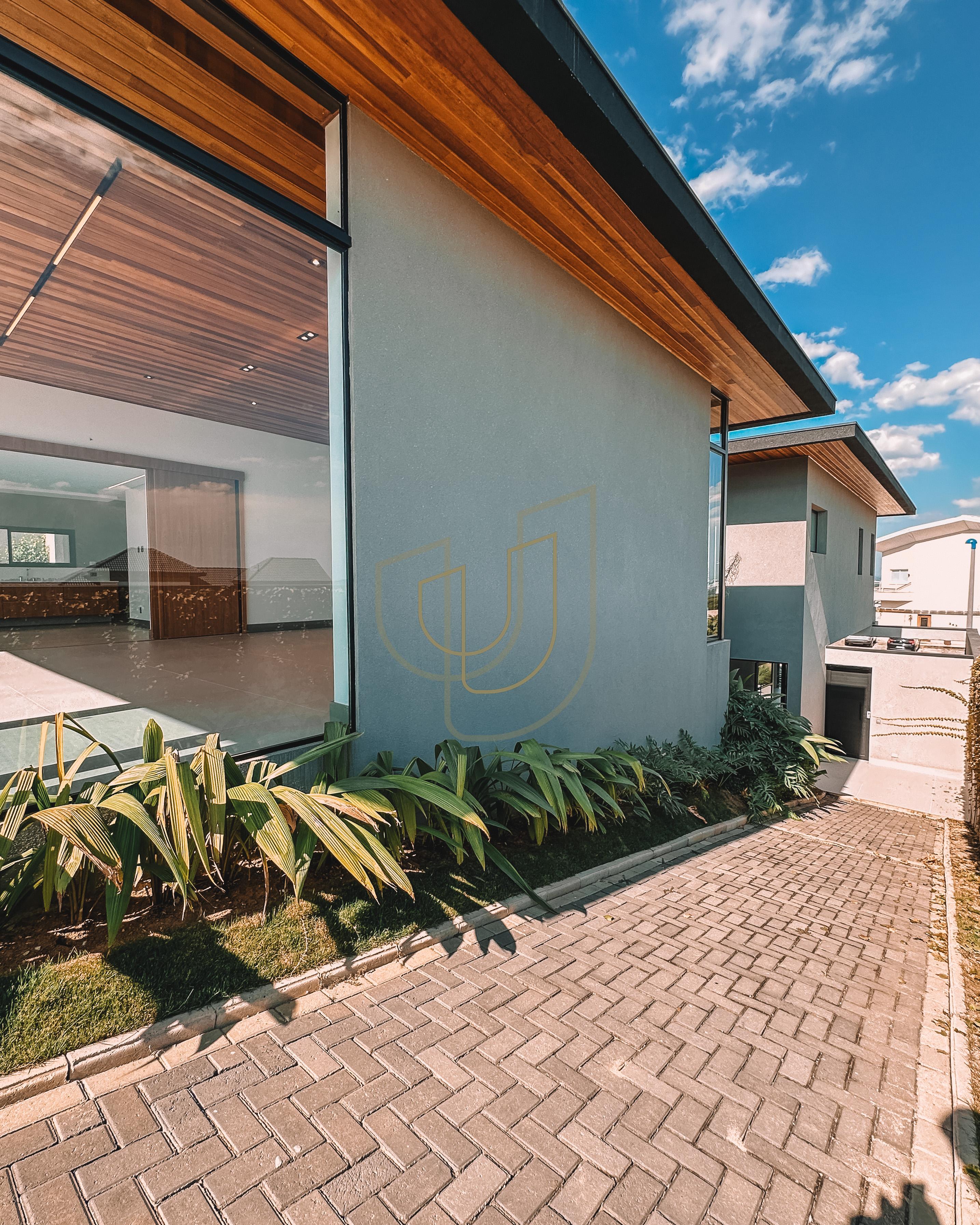 Mans&atilde;o de luxo com projeto contempor&acirc;neo com 4 su&iacute;tes em Urbanova - S&atilde;o Jos&eacute; dos Campos/SP  São José dos Campos - 