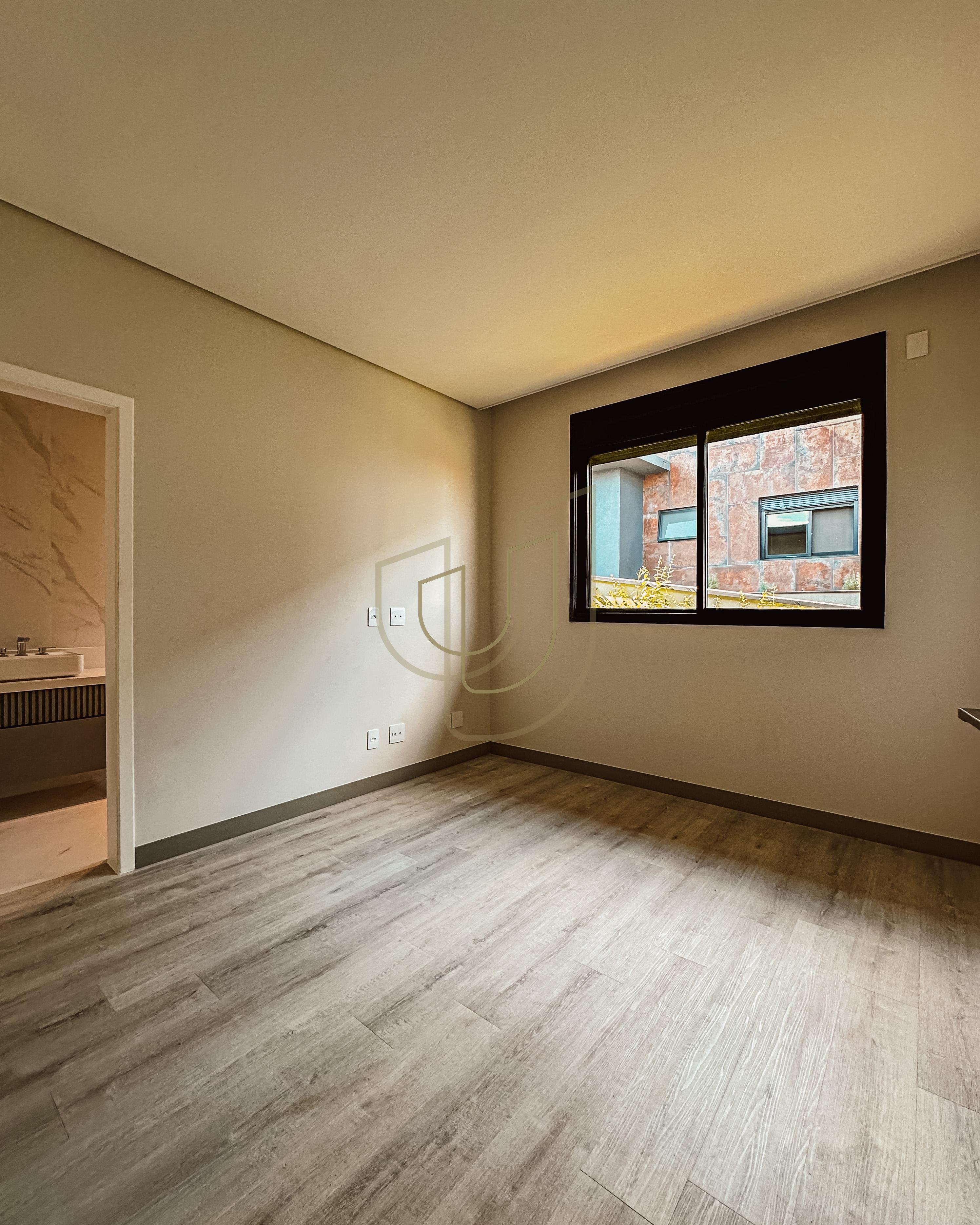 Mans&atilde;o de luxo com projeto contempor&acirc;neo com 4 su&iacute;tes em Urbanova - S&atilde;o Jos&eacute; dos Campos/SP  São José dos Campos - 