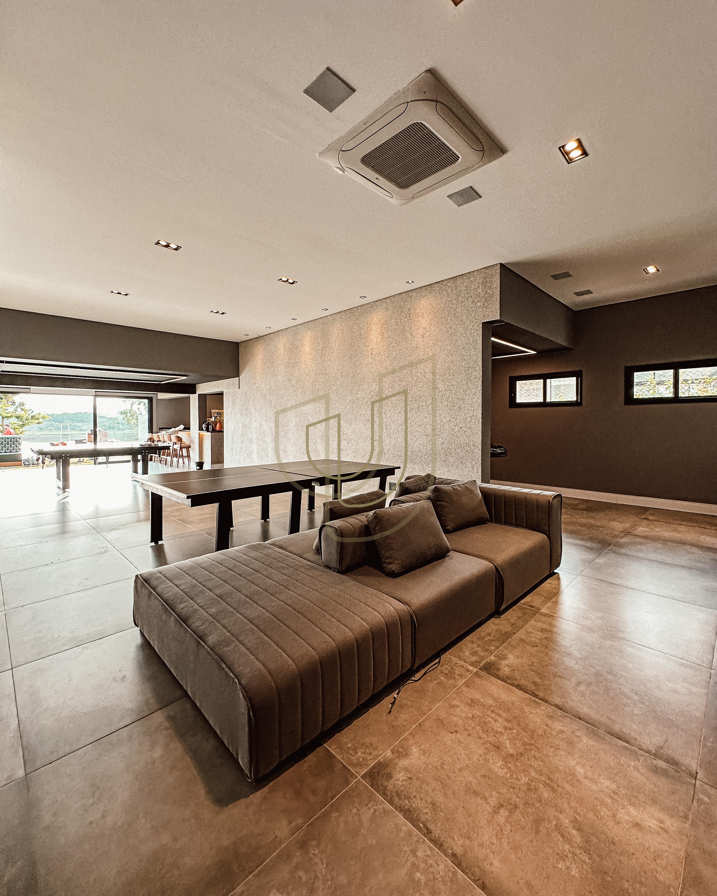 Mans&atilde;o de luxo e P&eacute; na &Aacute;gua com 10 Su&iacute;tes em Porto Laranjeiras - Piracaia/SP  Piracaia - 