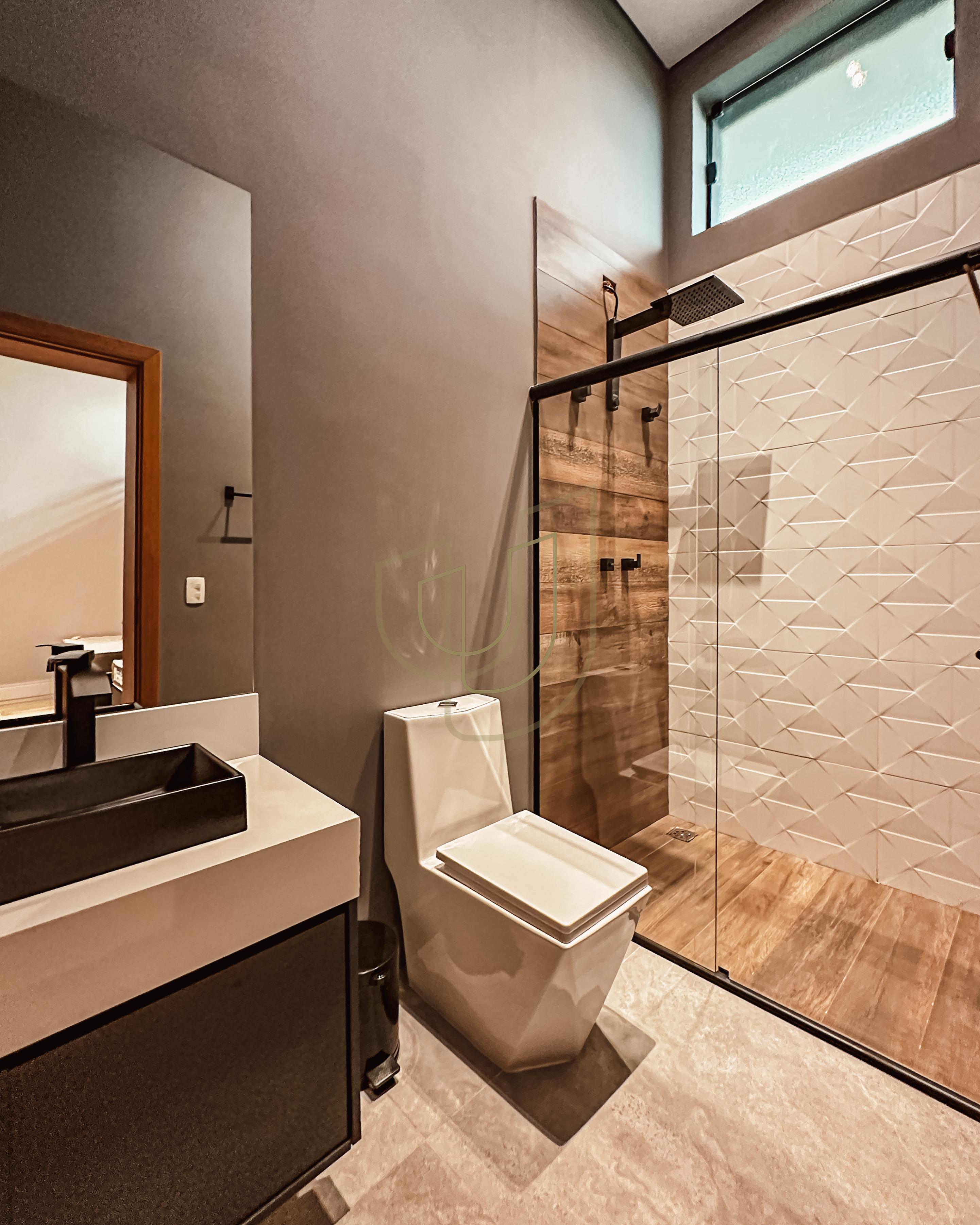 Mans&atilde;o de luxo e P&eacute; na &Aacute;gua com 10 Su&iacute;tes em Porto Laranjeiras - Piracaia/SP  Piracaia - 