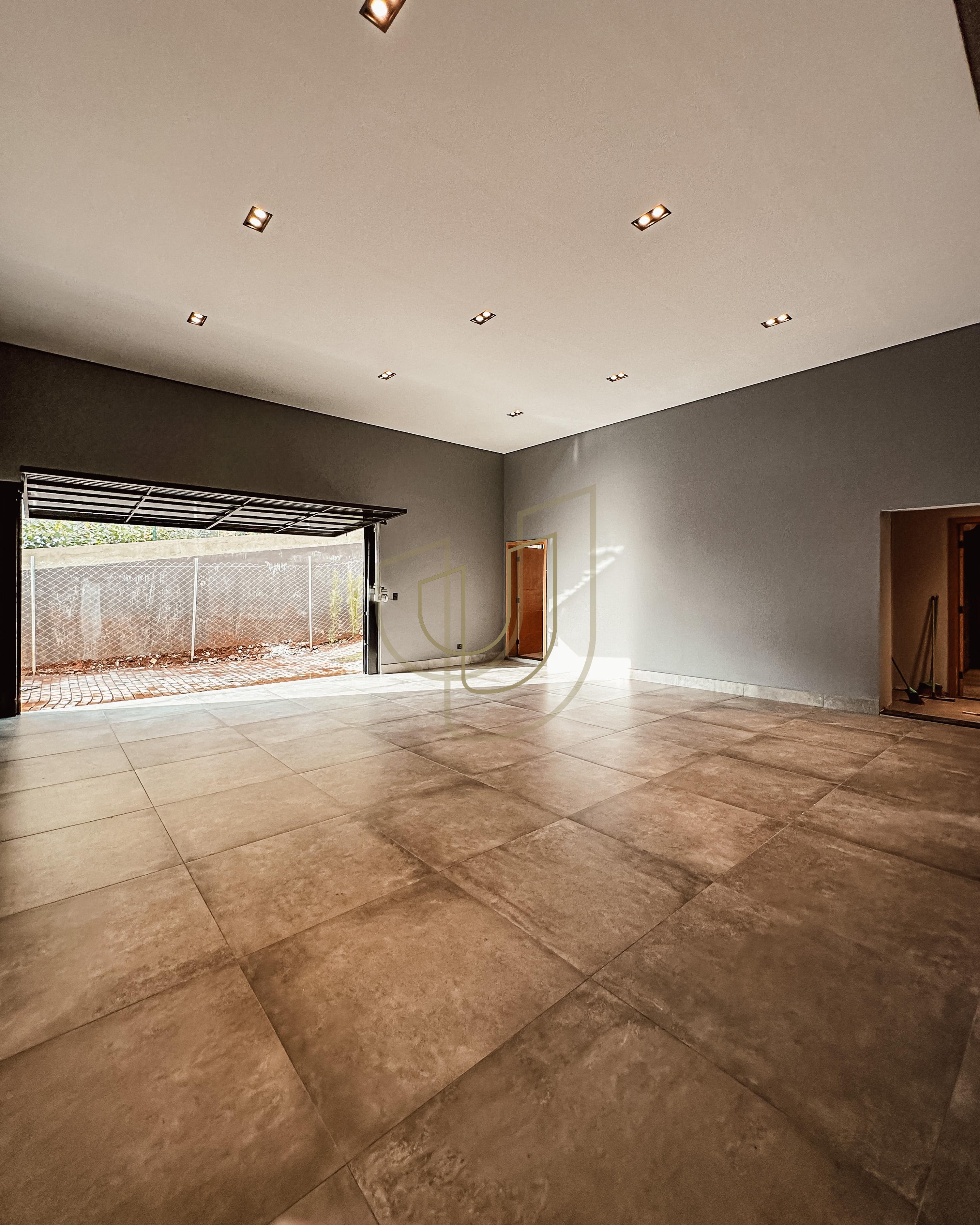 Mans&atilde;o de luxo e P&eacute; na &Aacute;gua com 10 Su&iacute;tes em Porto Laranjeiras - Piracaia/SP  Piracaia - 