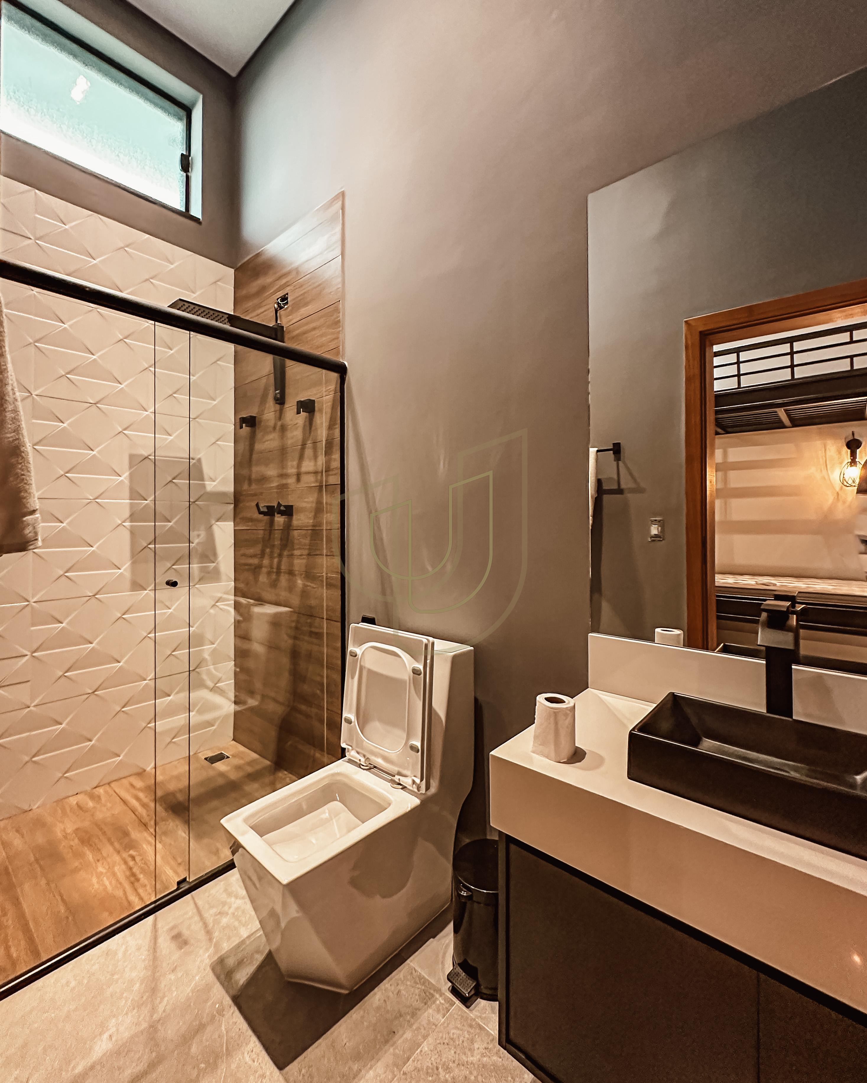 Mans&atilde;o de luxo e P&eacute; na &Aacute;gua com 10 Su&iacute;tes em Porto Laranjeiras - Piracaia/SP  Piracaia - 