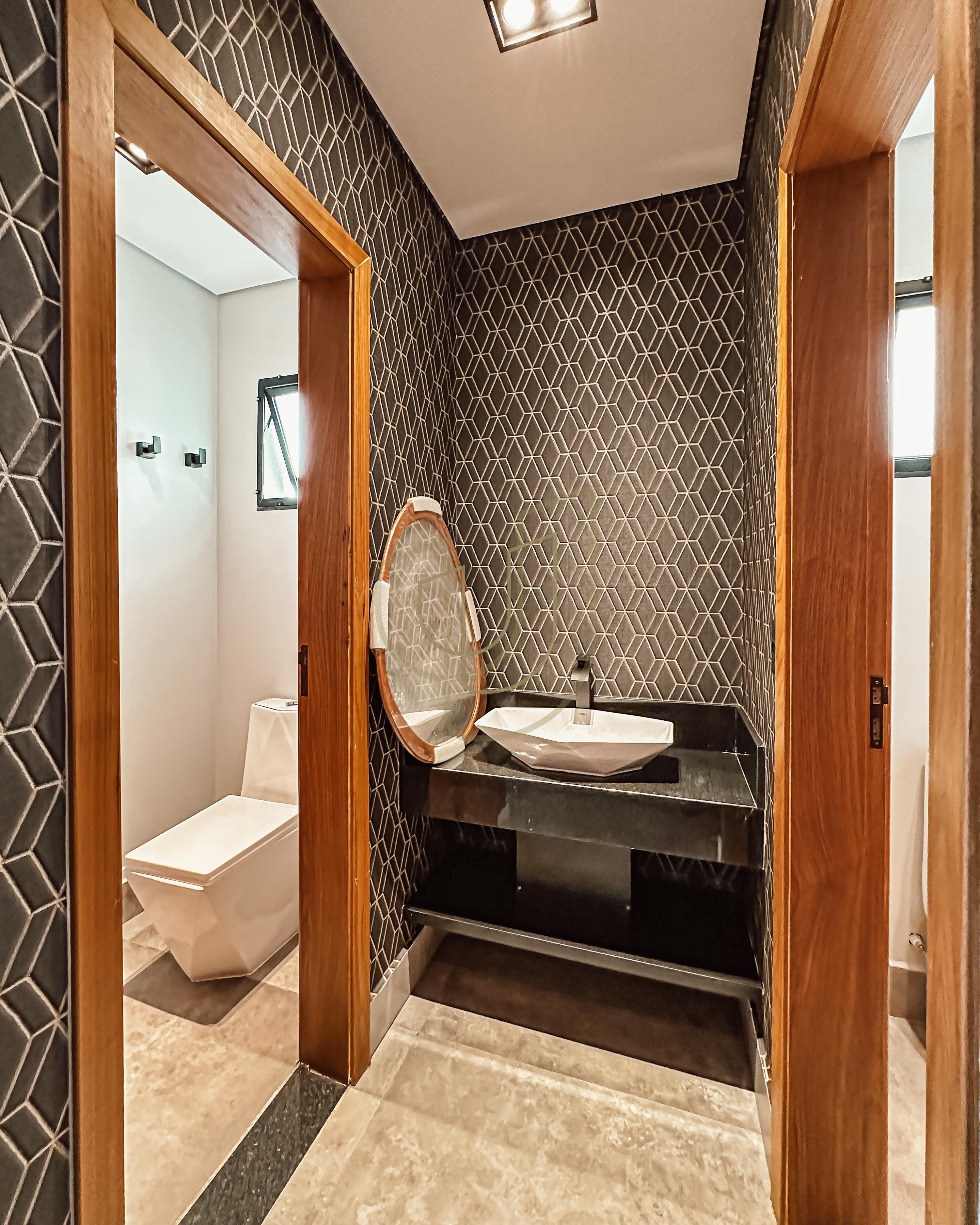 Mans&atilde;o de luxo e P&eacute; na &Aacute;gua com 10 Su&iacute;tes em Porto Laranjeiras - Piracaia/SP  Piracaia - 