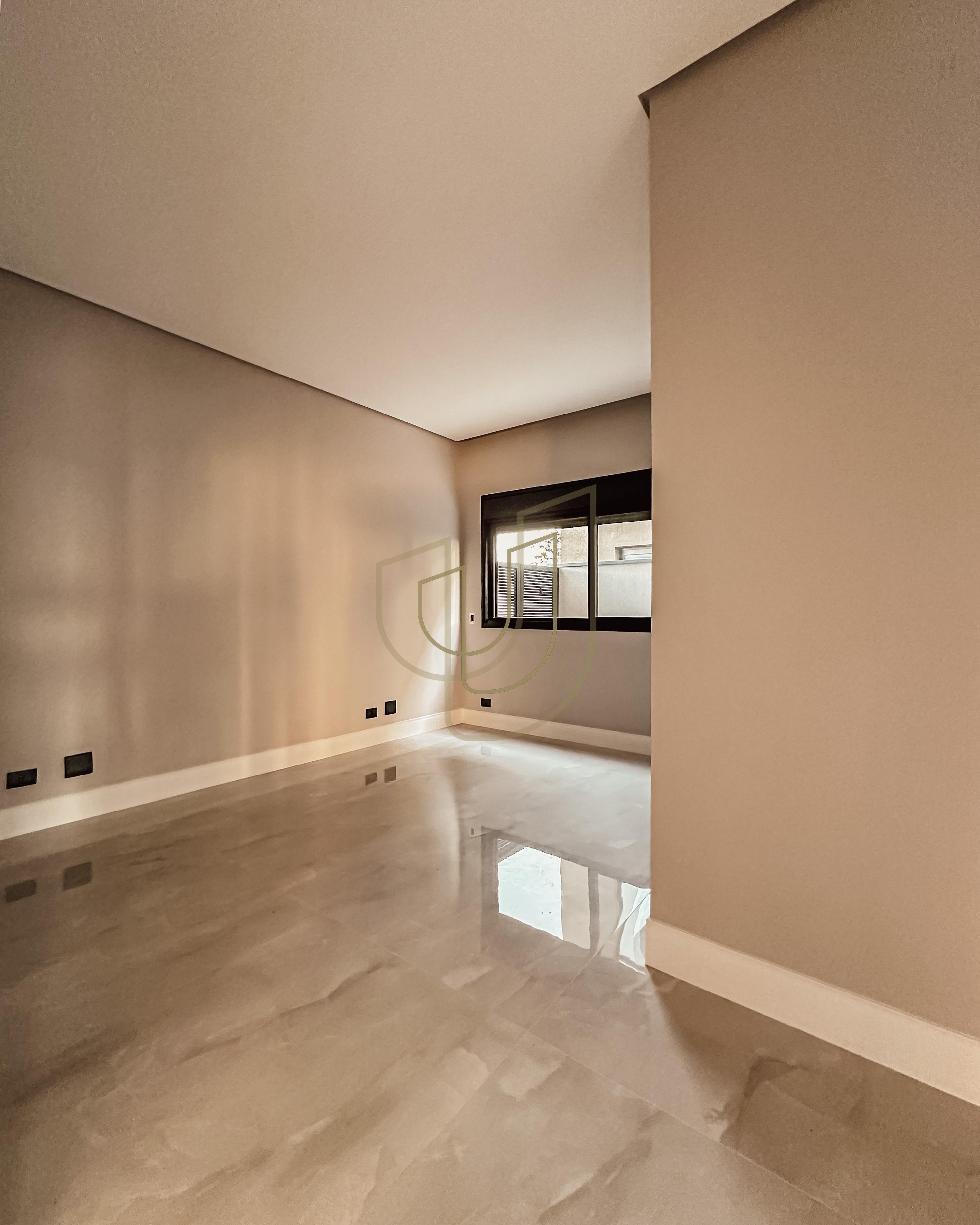 Sobrado sofisticado com vista &uacute;nica e com 5 su&iacute;tes no Alphaville - S&atilde;o Jos&eacute; dos Campos/SP  São José dos Campos - 