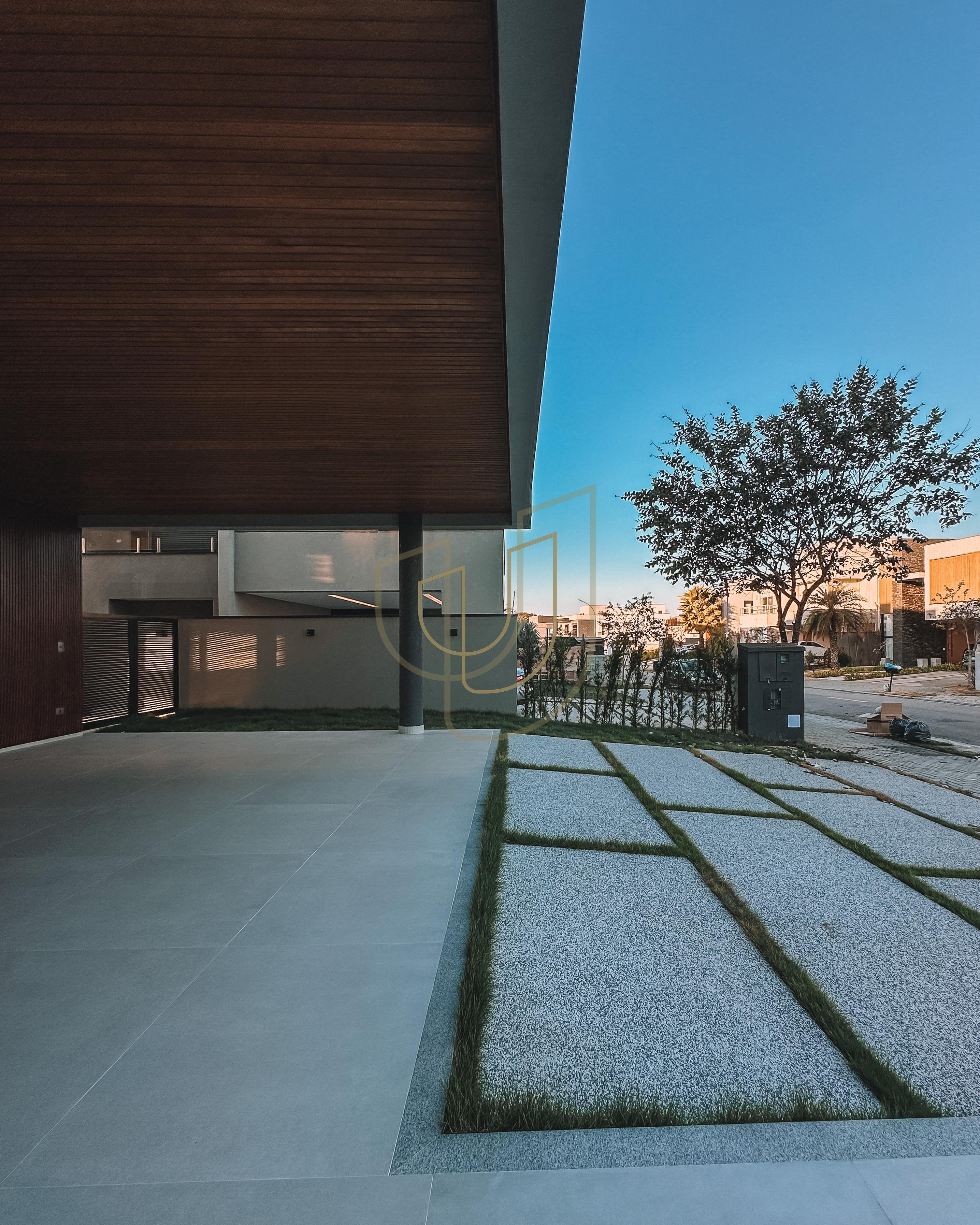 Sobrado sofisticado com vista &uacute;nica e com 5 su&iacute;tes no Alphaville - S&atilde;o Jos&eacute; dos Campos/SP  São José dos Campos - 