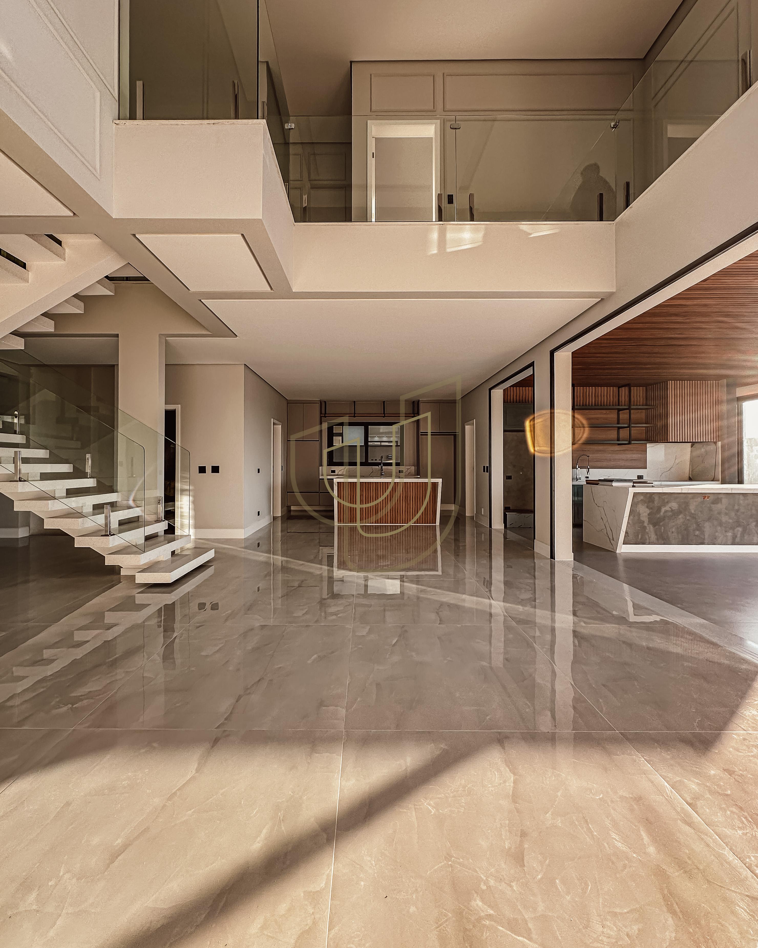 Sobrado sofisticado com vista &uacute;nica e com 5 su&iacute;tes no Alphaville - S&atilde;o Jos&eacute; dos Campos/SP  São José dos Campos - 