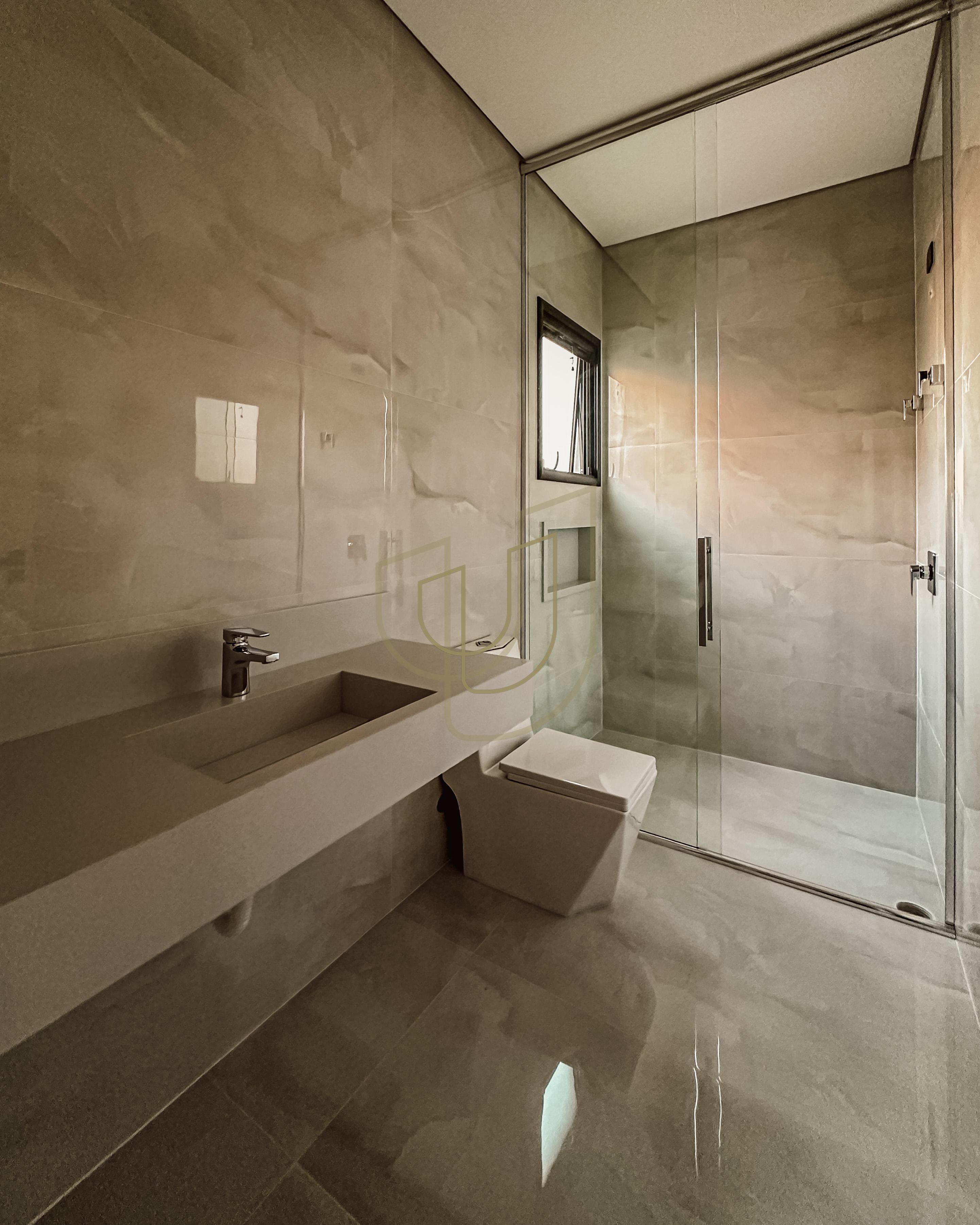 Sobrado sofisticado com vista &uacute;nica e com 5 su&iacute;tes no Alphaville - S&atilde;o Jos&eacute; dos Campos/SP  São José dos Campos - 