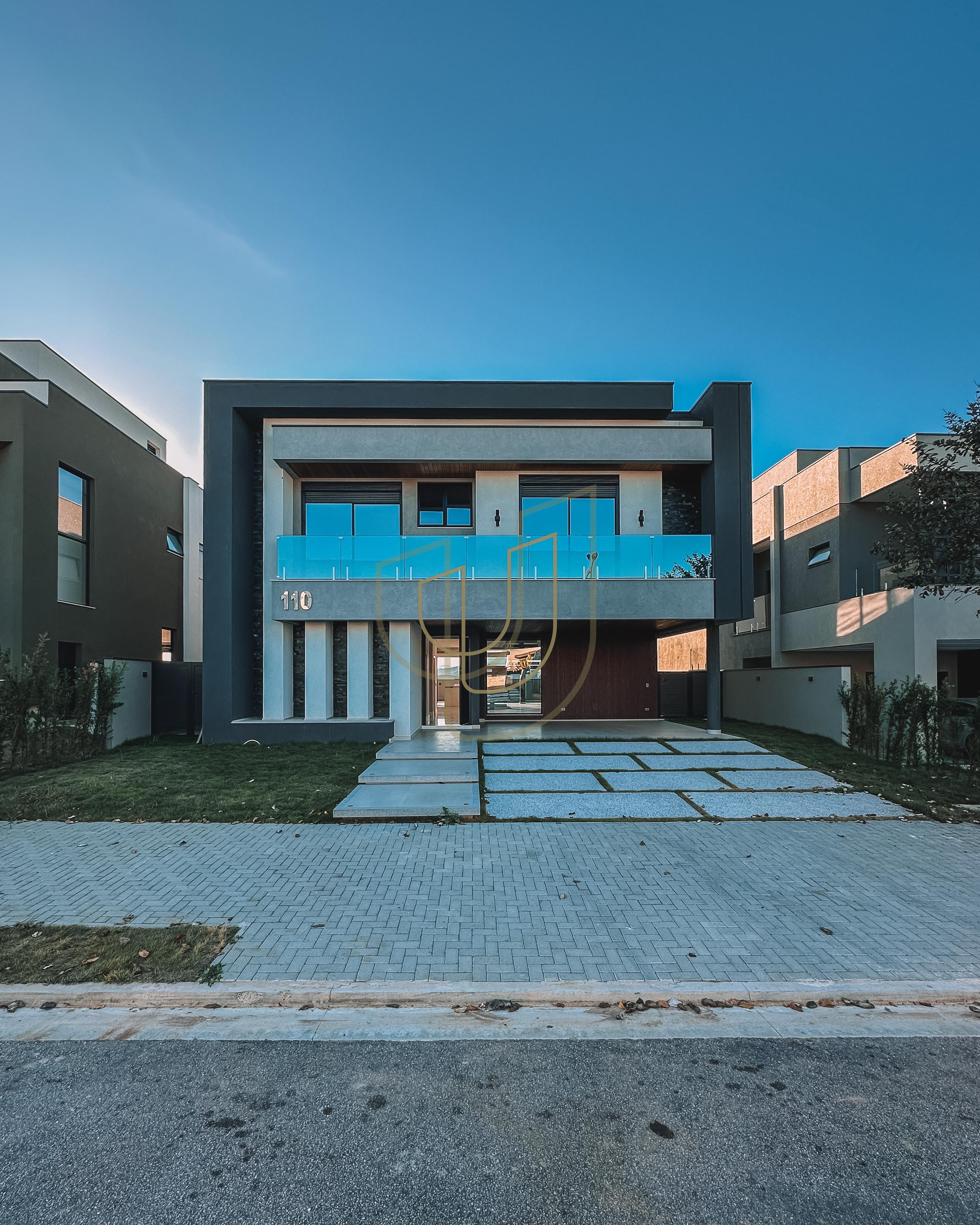 Sobrado sofisticado com vista &uacute;nica e com 5 su&iacute;tes no Alphaville - S&atilde;o Jos&eacute; dos Campos/SP  São José dos Campos - 