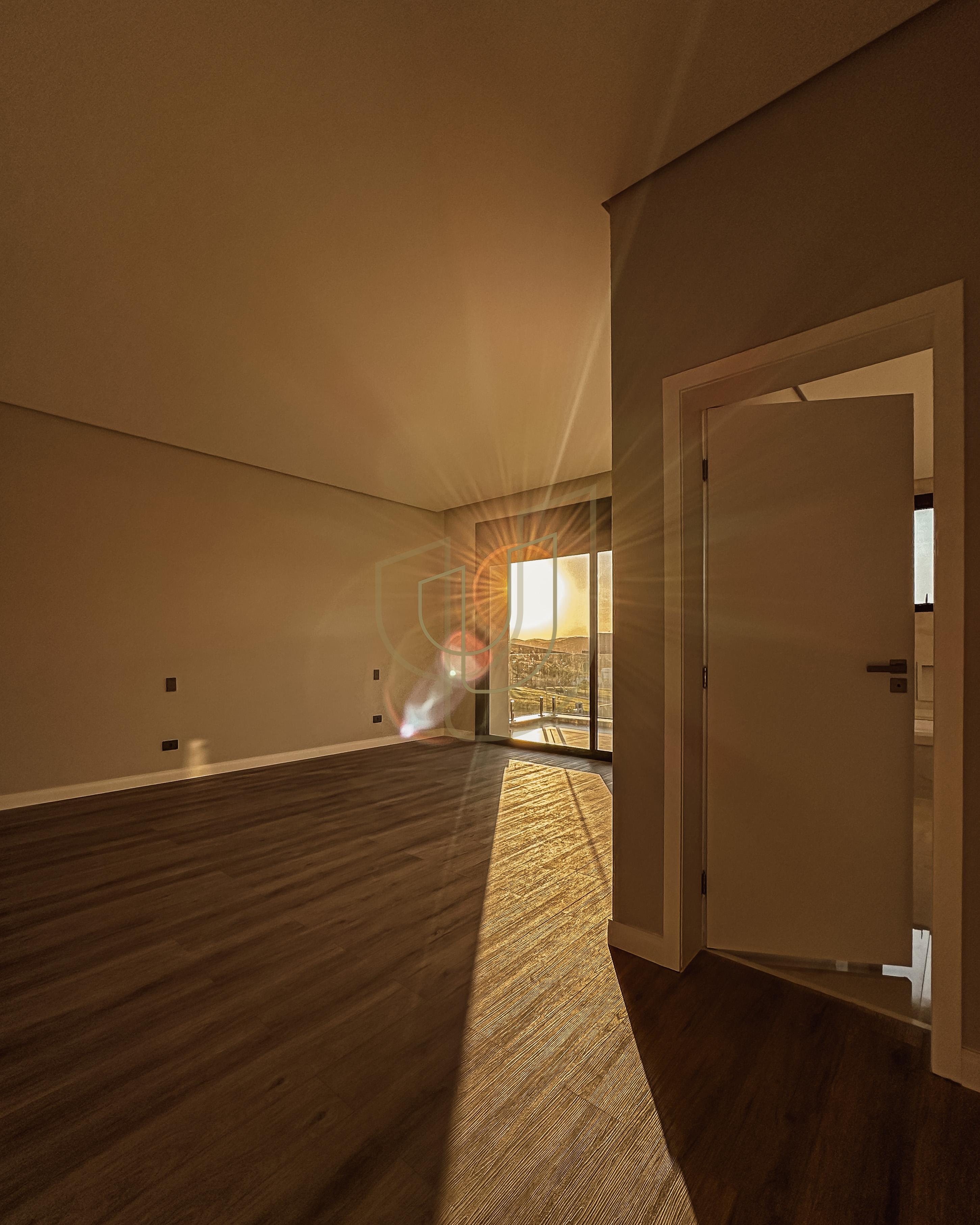 Sobrado sofisticado com vista &uacute;nica e com 5 su&iacute;tes no Alphaville - S&atilde;o Jos&eacute; dos Campos/SP  São José dos Campos - 