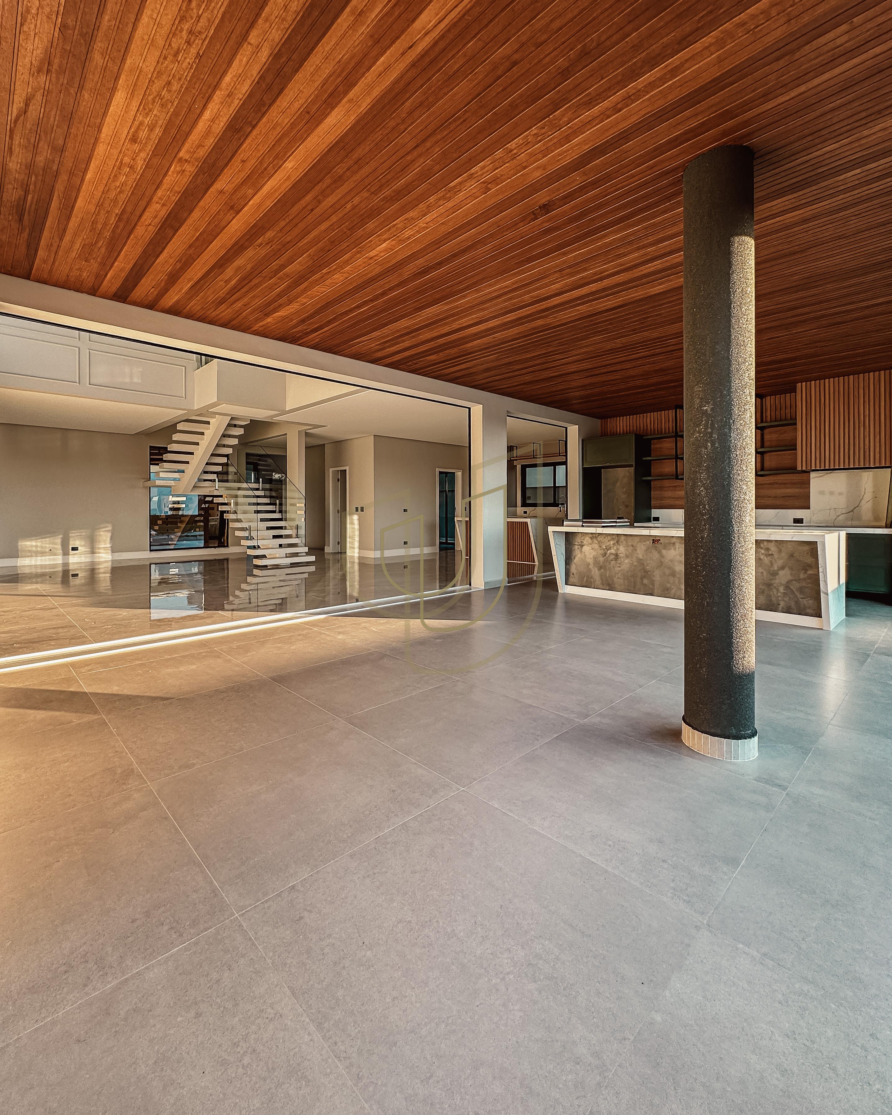 Sobrado sofisticado com vista &uacute;nica e com 5 su&iacute;tes no Alphaville - S&atilde;o Jos&eacute; dos Campos/SP  São José dos Campos - 