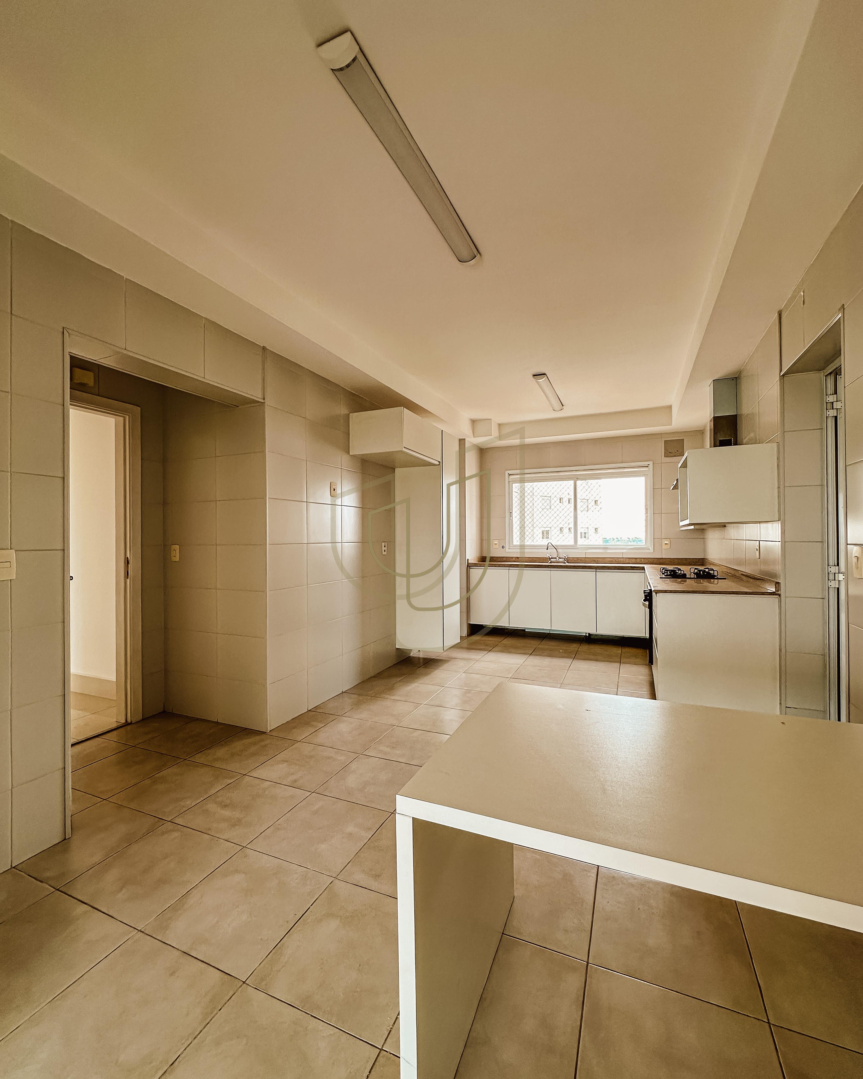 Apartamento de 259m&sup2; com 4 su&iacute;tes para Loca&ccedil;&atilde;o no Helbor Belvedere - Jardim das Colinas  São José dos Campos - 