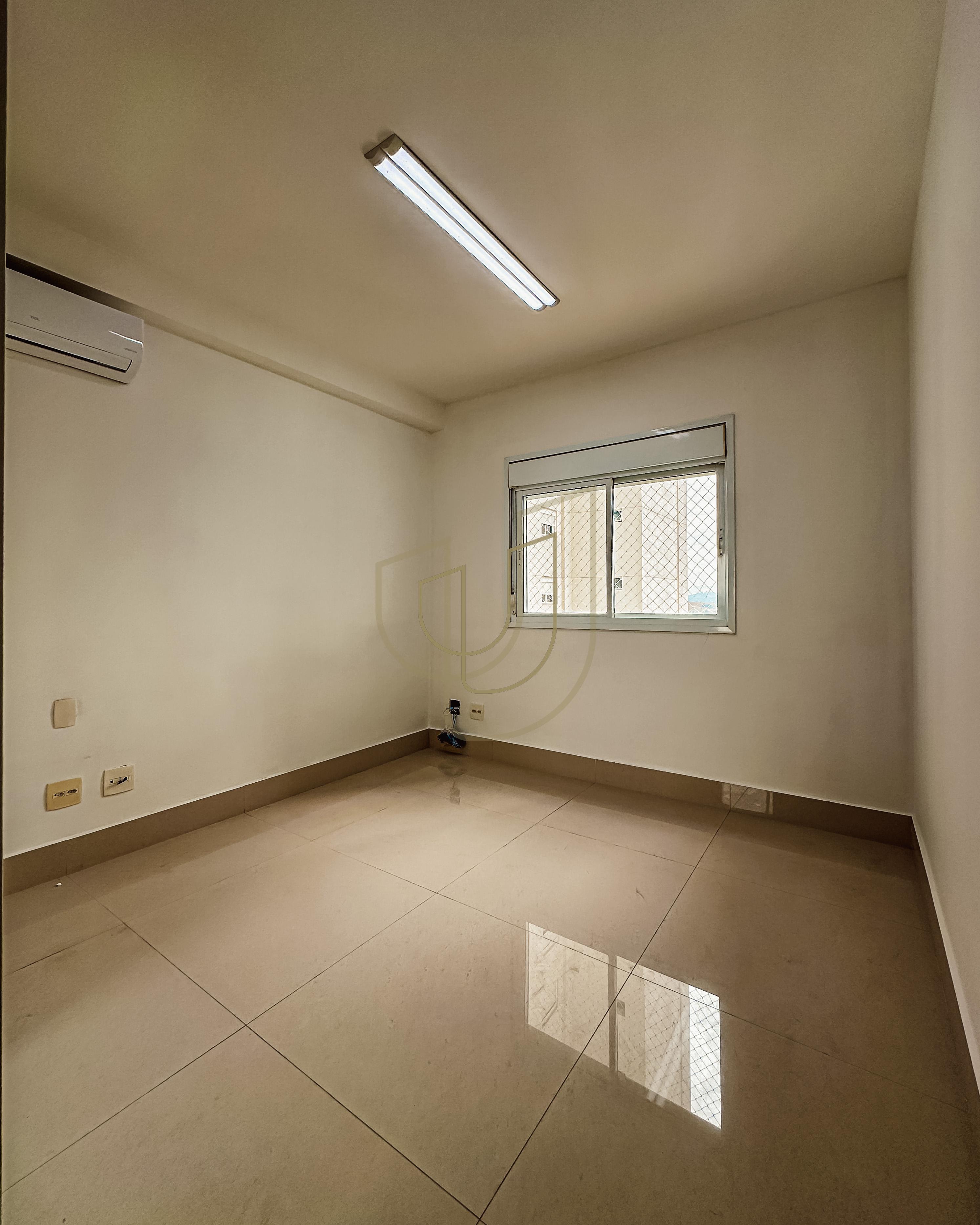 Apartamento de 190m&sup2; e 4 Dormit&oacute;rios p/ Loca&ccedil;&atilde;o no Helbor Belvedere - Jardim das Colinas  São José dos Campos - 