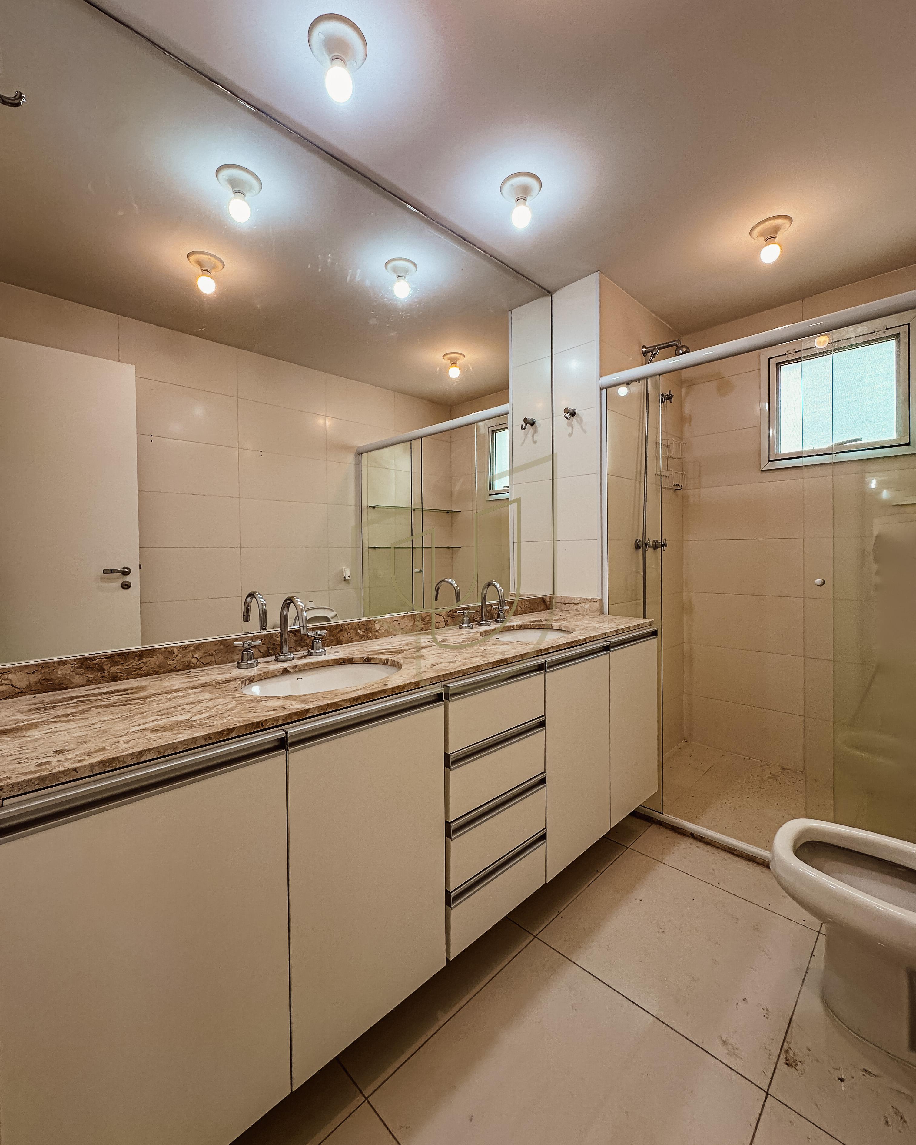 Apartamento de 190m&sup2; e 4 Dormit&oacute;rios p/ Loca&ccedil;&atilde;o no Helbor Belvedere - Jardim das Colinas  São José dos Campos - 