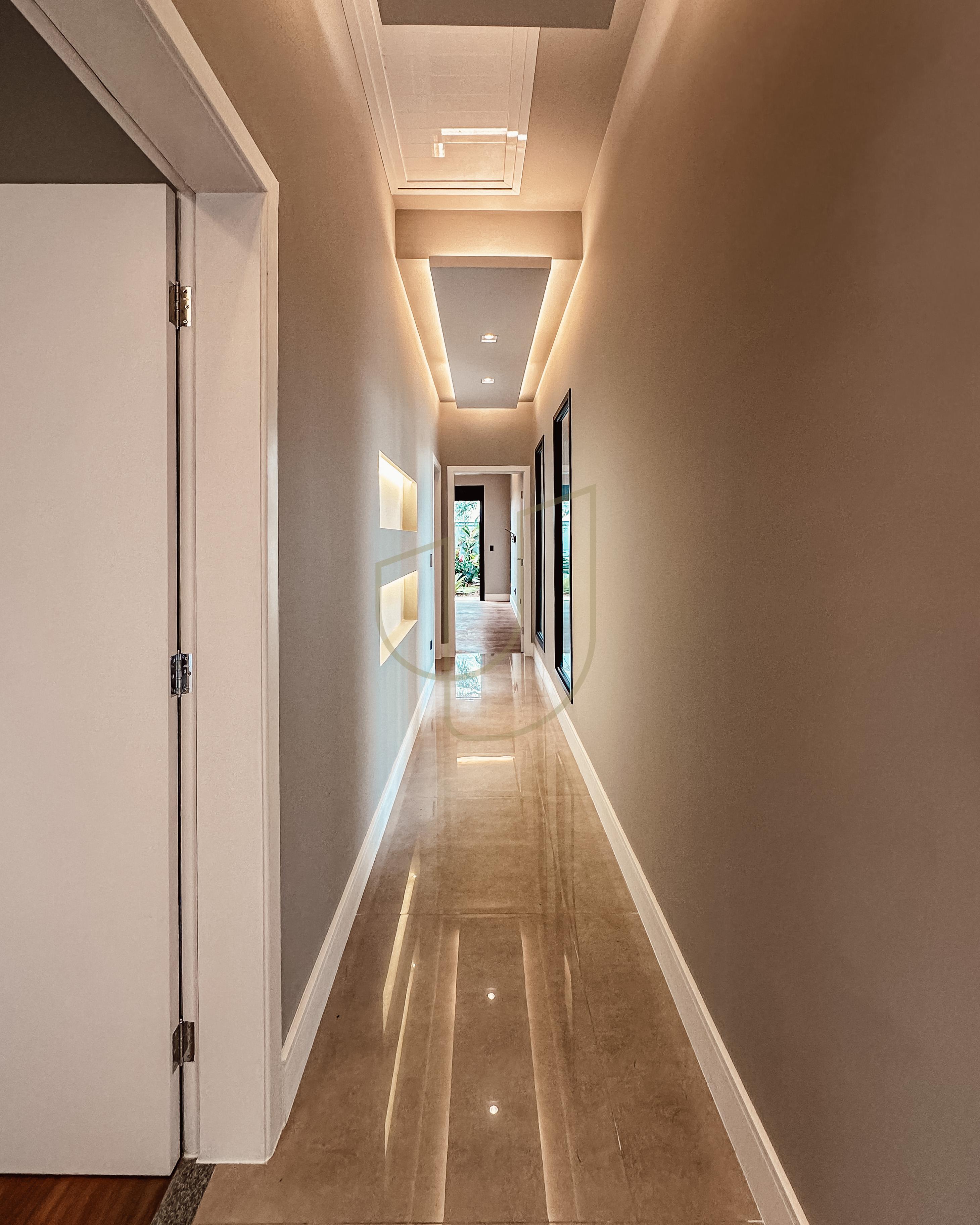 Casa sofisticada com projeto &uacute;nico e 4 Quartos no Alphaville - S&atilde;o Jos&eacute; dos Campos/SP Rua dos Araças São José dos Campos - 