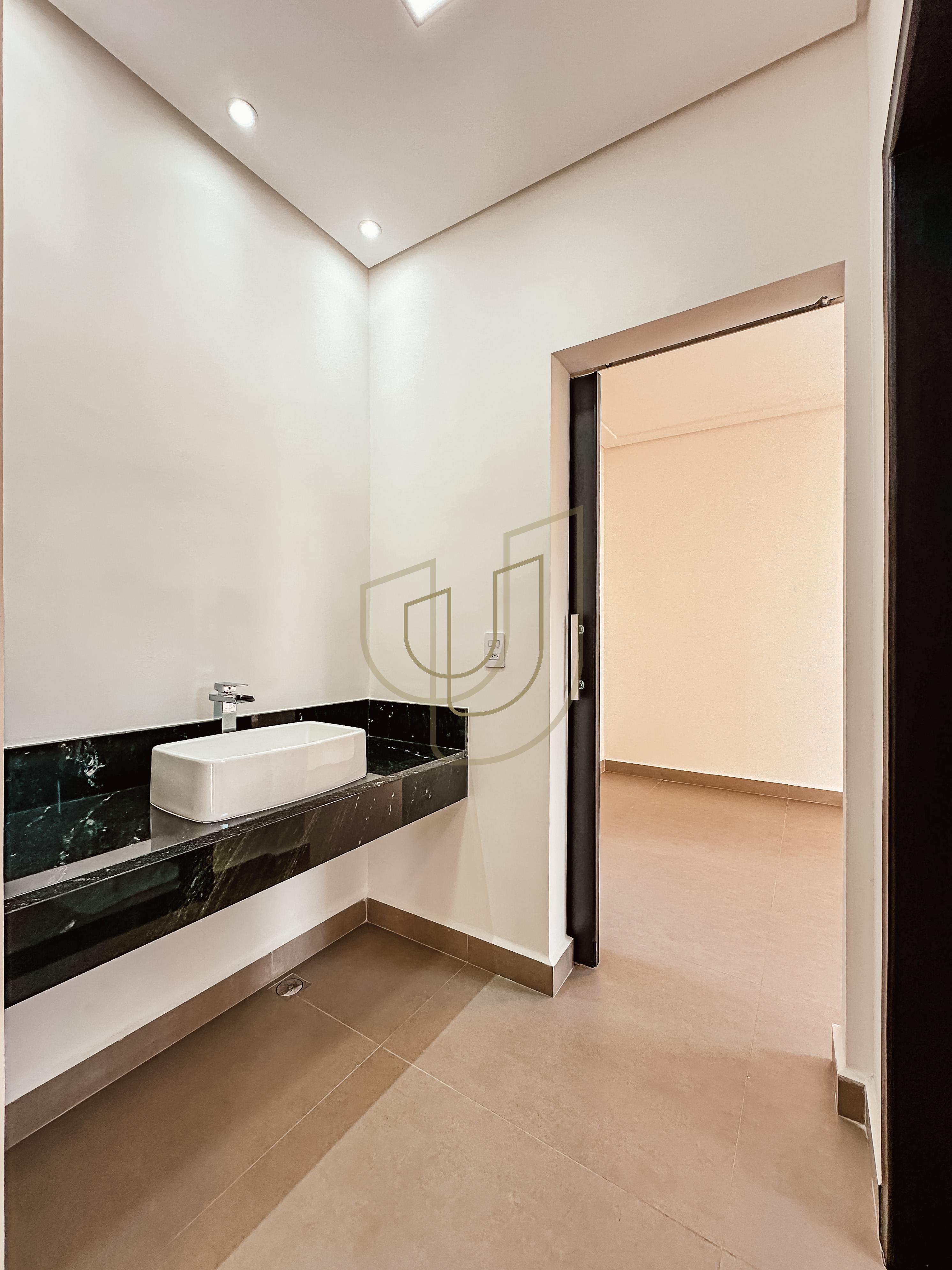 Sobrado sofisticado e moderno com 3 su&iacute;tes no Condom&iacute;nio Terras do Vale - Ca&ccedil;apava/SP  Caçapava - 